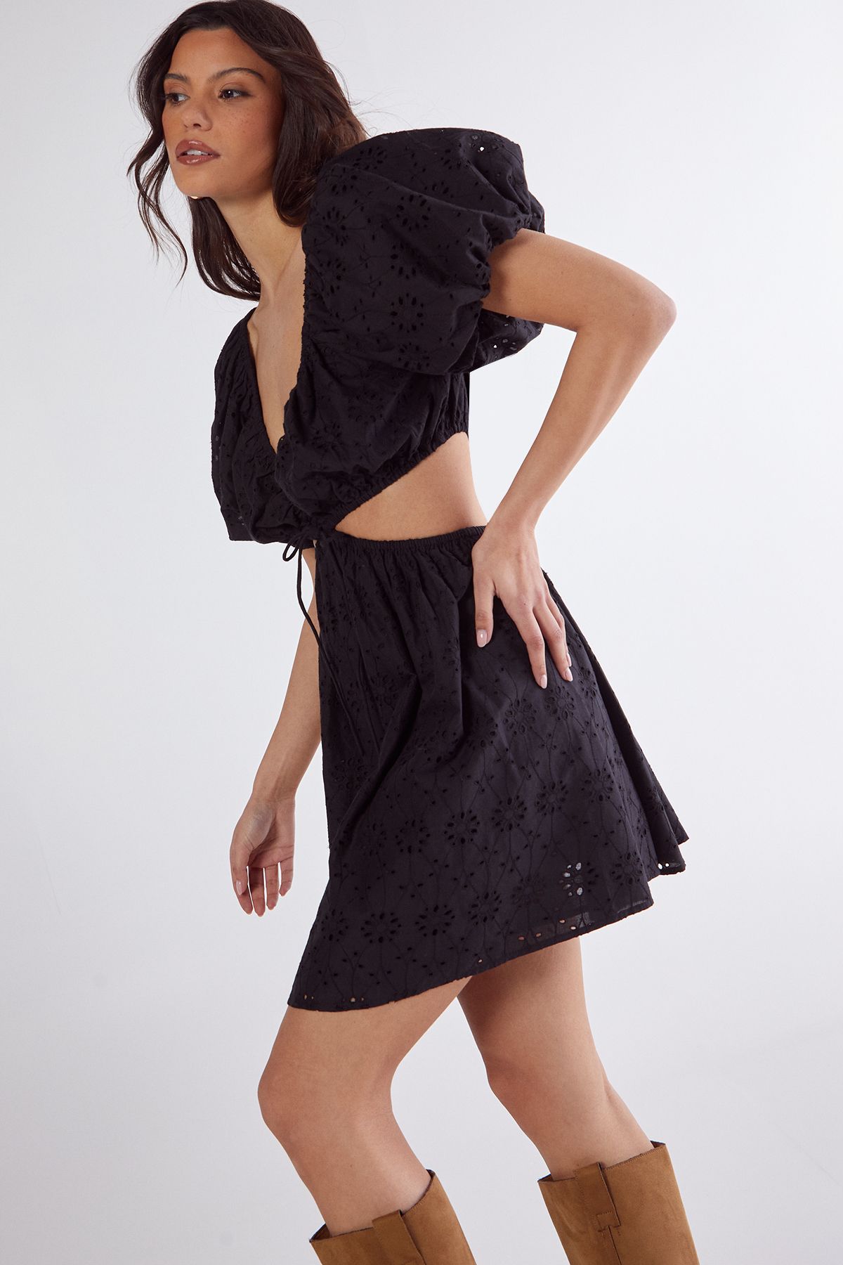 NastyGal Broderie Cut Out Tie Front Puff Sleeve Skater Dress Black image 2