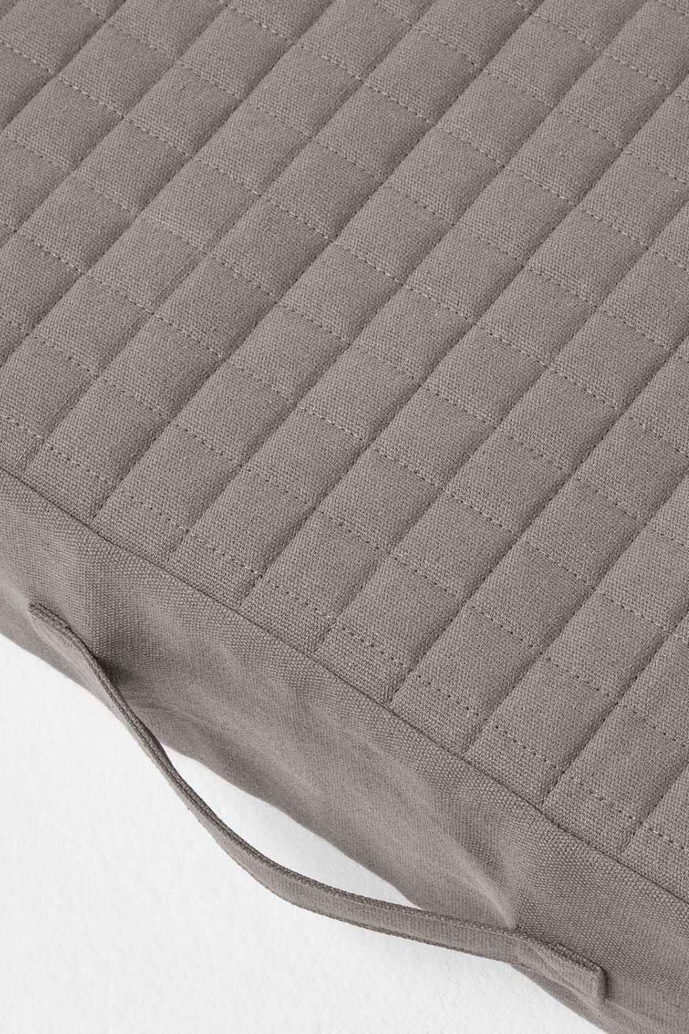 Homescapes Quilted Cotton Armchair Booster Cushion Cover image 5