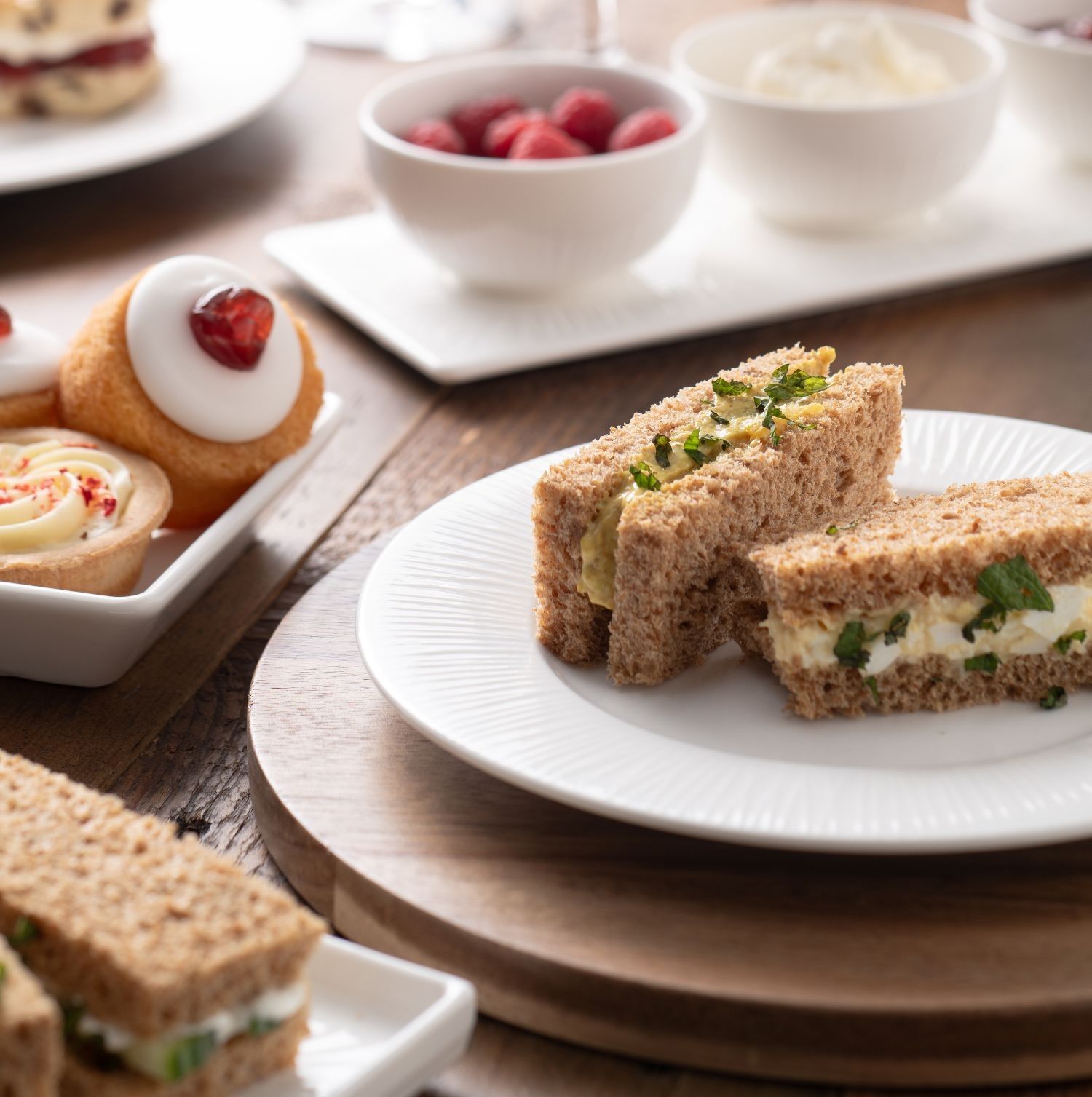 Belleek Living 'Erne' 44 Piece Cutlery Set image 6