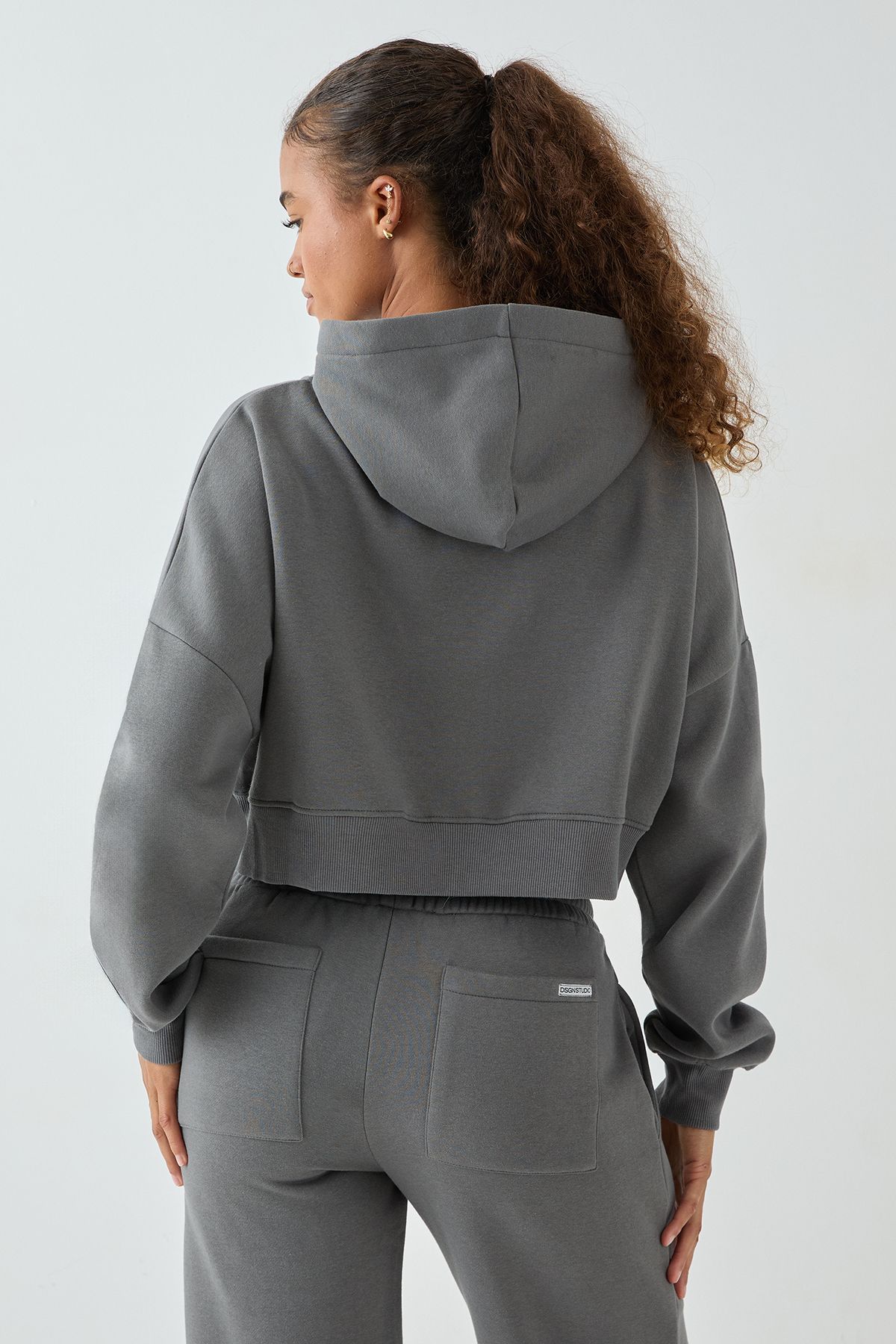 DSGN Studio DSGN Studio Boxy Crop Hoodie Charcoal image 2