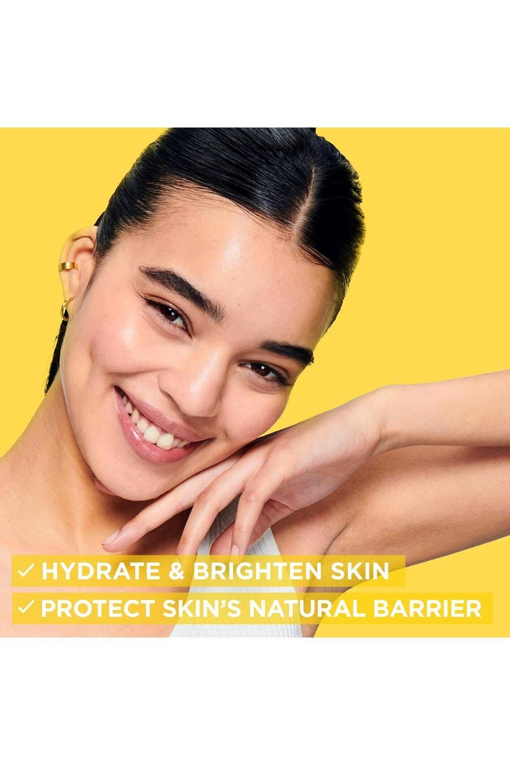 Garnier Skin Active - Vitamin C Brightening Foam Cleanser Multi image 2