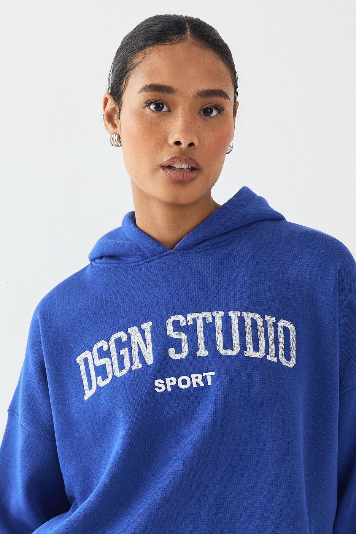 DSGN Studio DSGN Studio Embroidered Oversized Hoodie Cobalt image 4