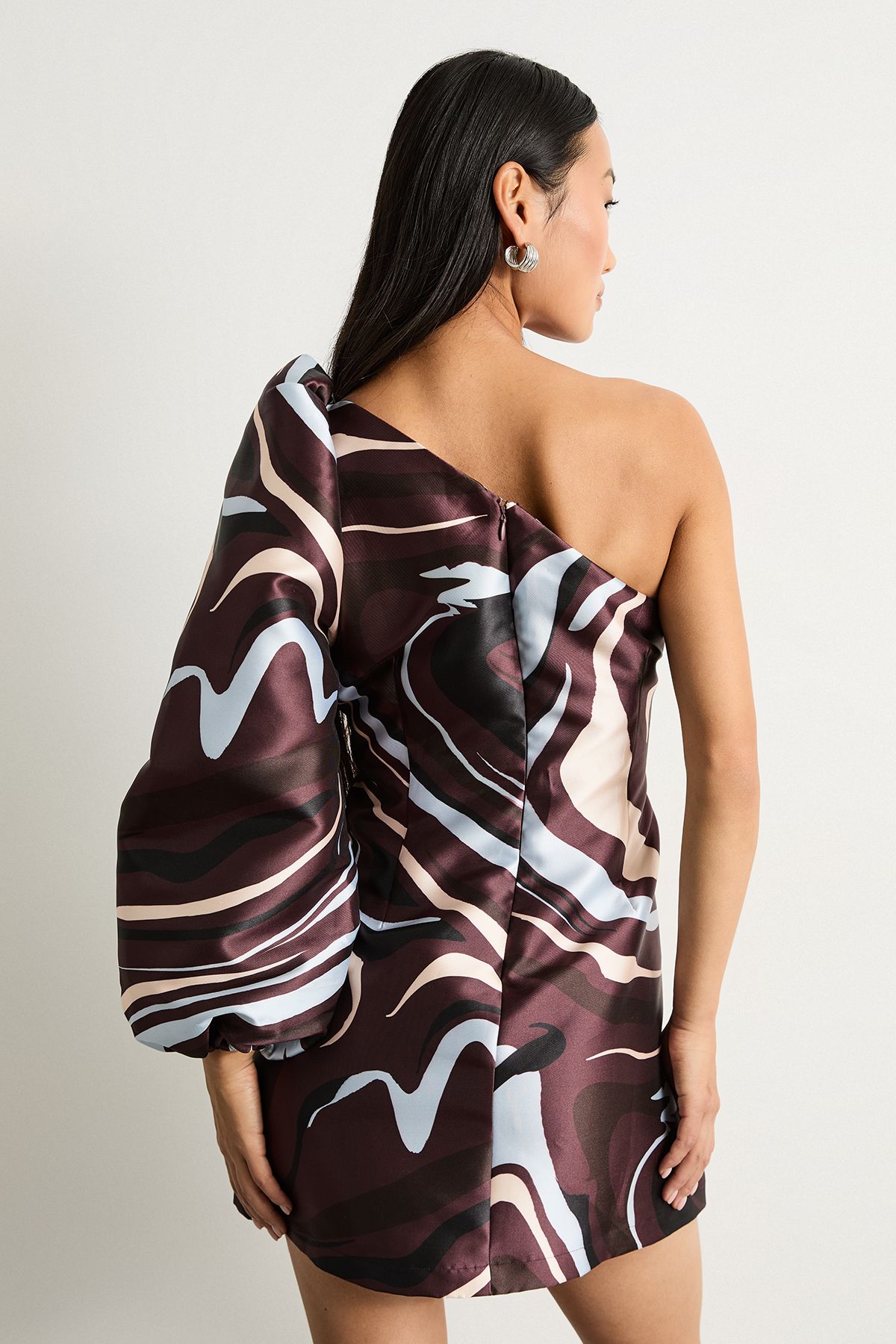 Warehouse Petite Printed One Shoulder Puff Sleeve Mini Dress Brown image 3