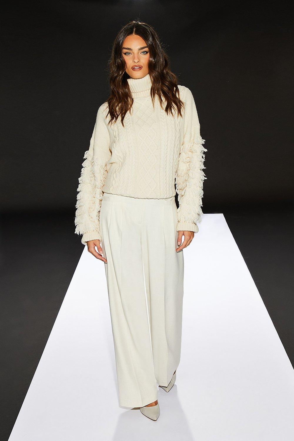 RUNWAY 1.8.1.8 Runway 1.8.1.8 Pleat Detail Trouser image 2