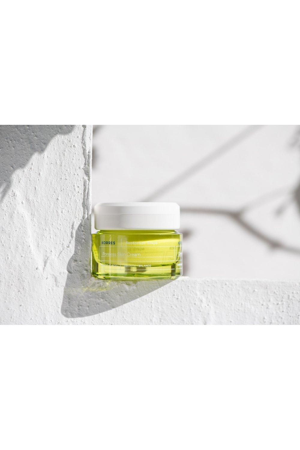 Korres Santorini Grape Pore-less Skin Moisturizer 40ml Misc image 4