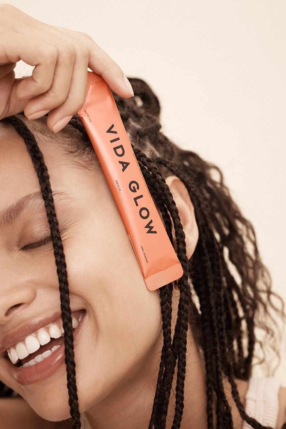 Vida Glow Natural Marine Collagen Sachets Peach Multi image 3