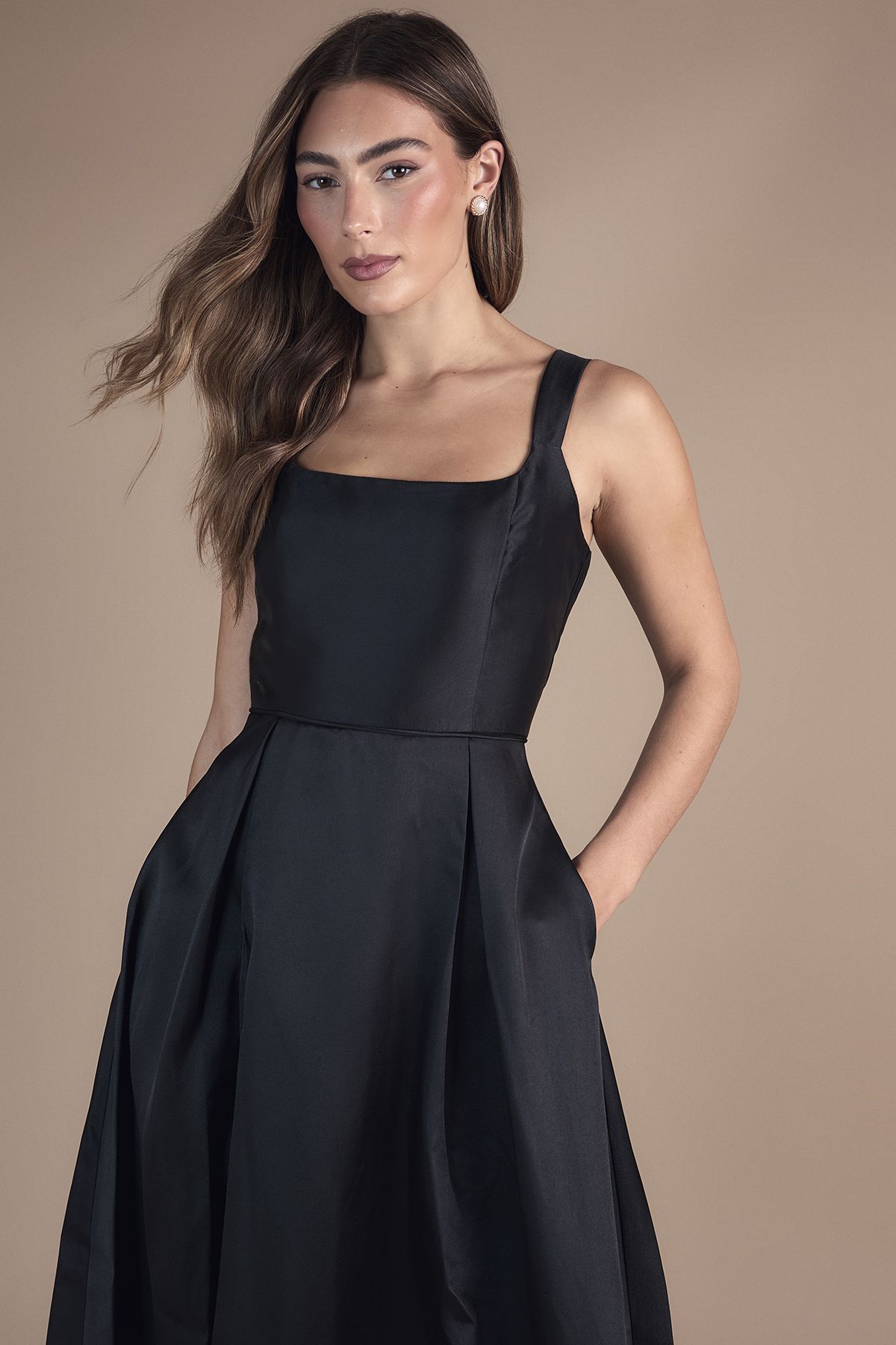Coast Scoop Neck Full Skirted Twill Bridesmaid Dress Black image 4