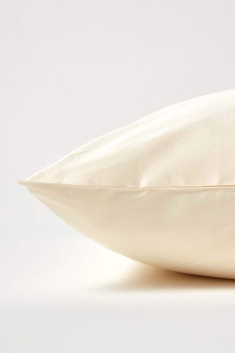 Homescapes Sateen Cotton Continental Pillowcase 400 TC, 40 x 40 cm image 2