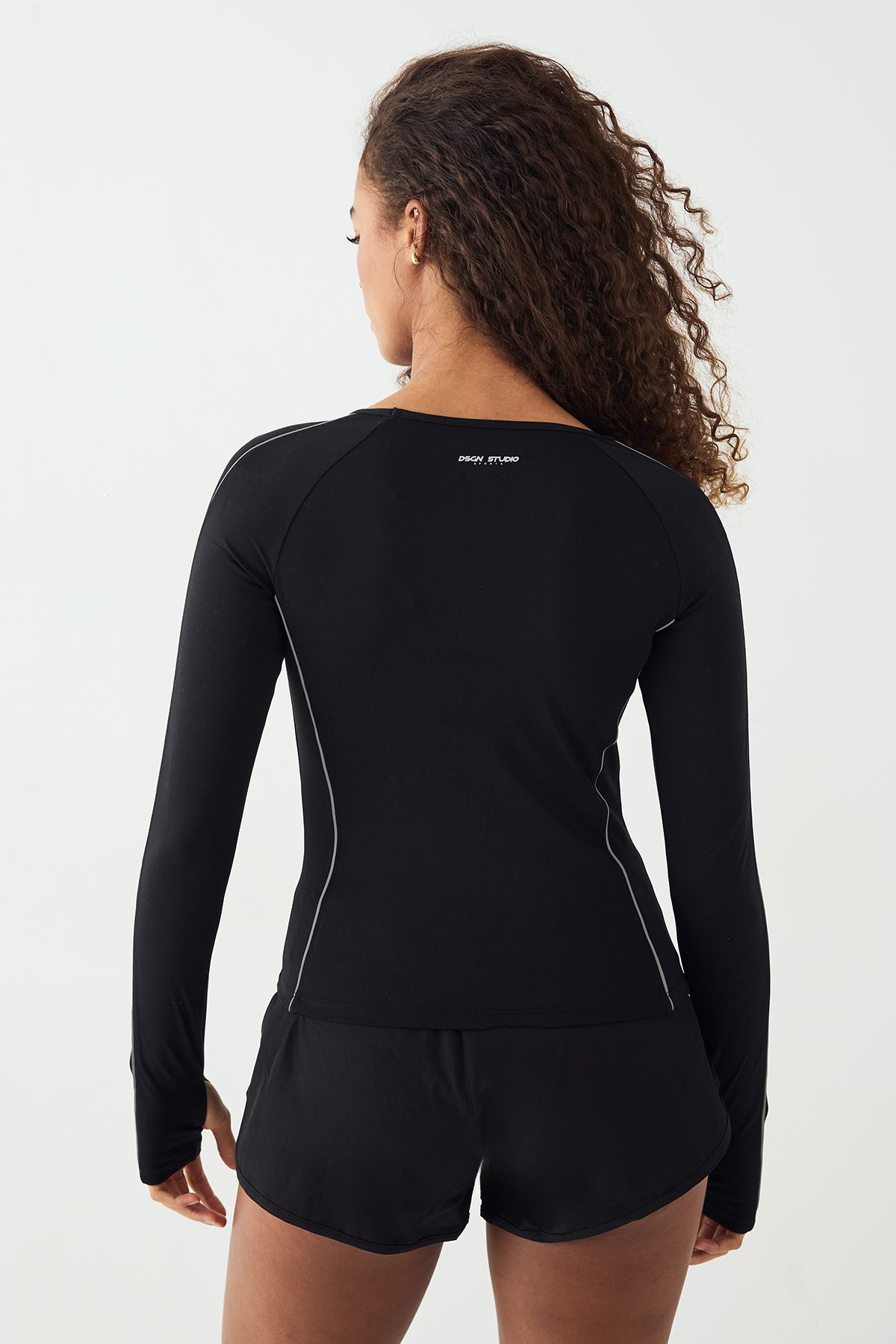 DSGN Studio DSGN Studio Reflective Piping Ultra Sculpt Long Sleeve Top Black image 2