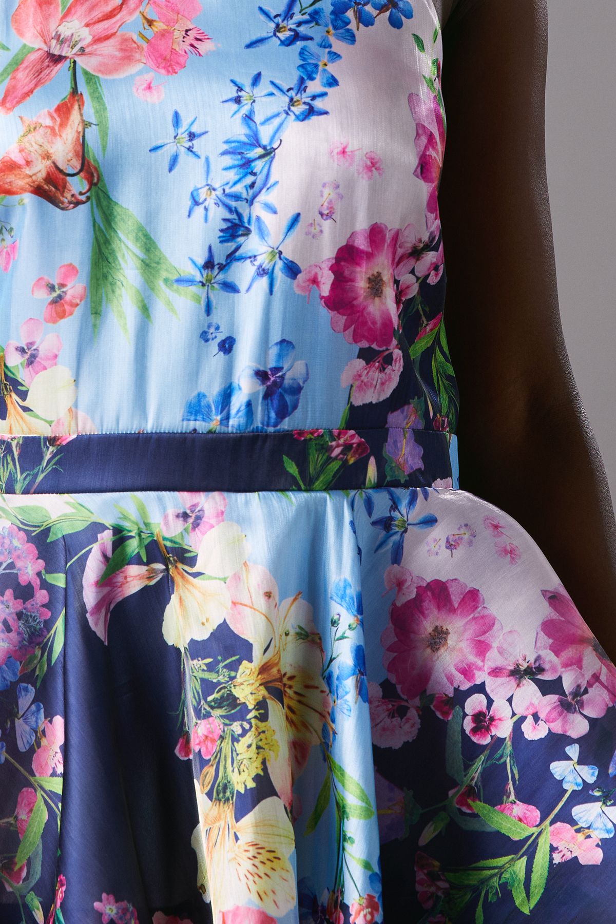 Coast Cross Neck Printed Frill Skirt Maxi Dress Navy image 5