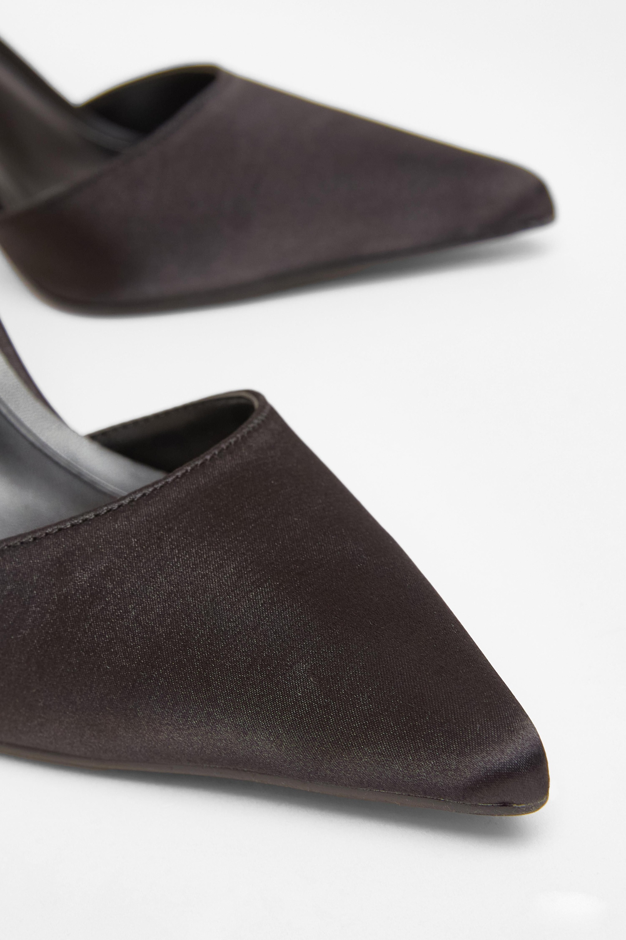 Quiz Black Satin Chain Strap Court Heels image 4