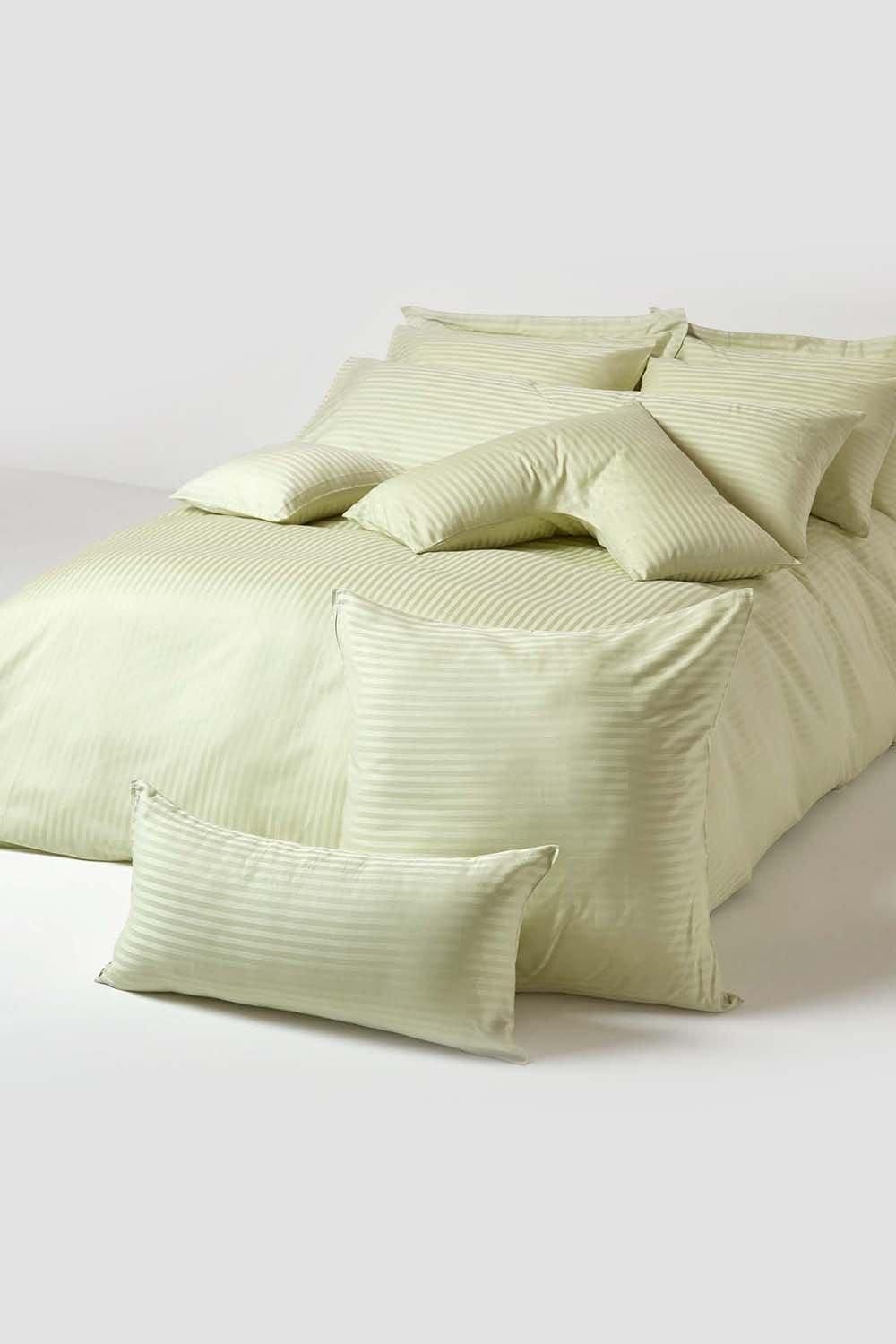 Homescapes Egyptian Cotton Super Soft V Shaped Pillowcase 330 TC image 5