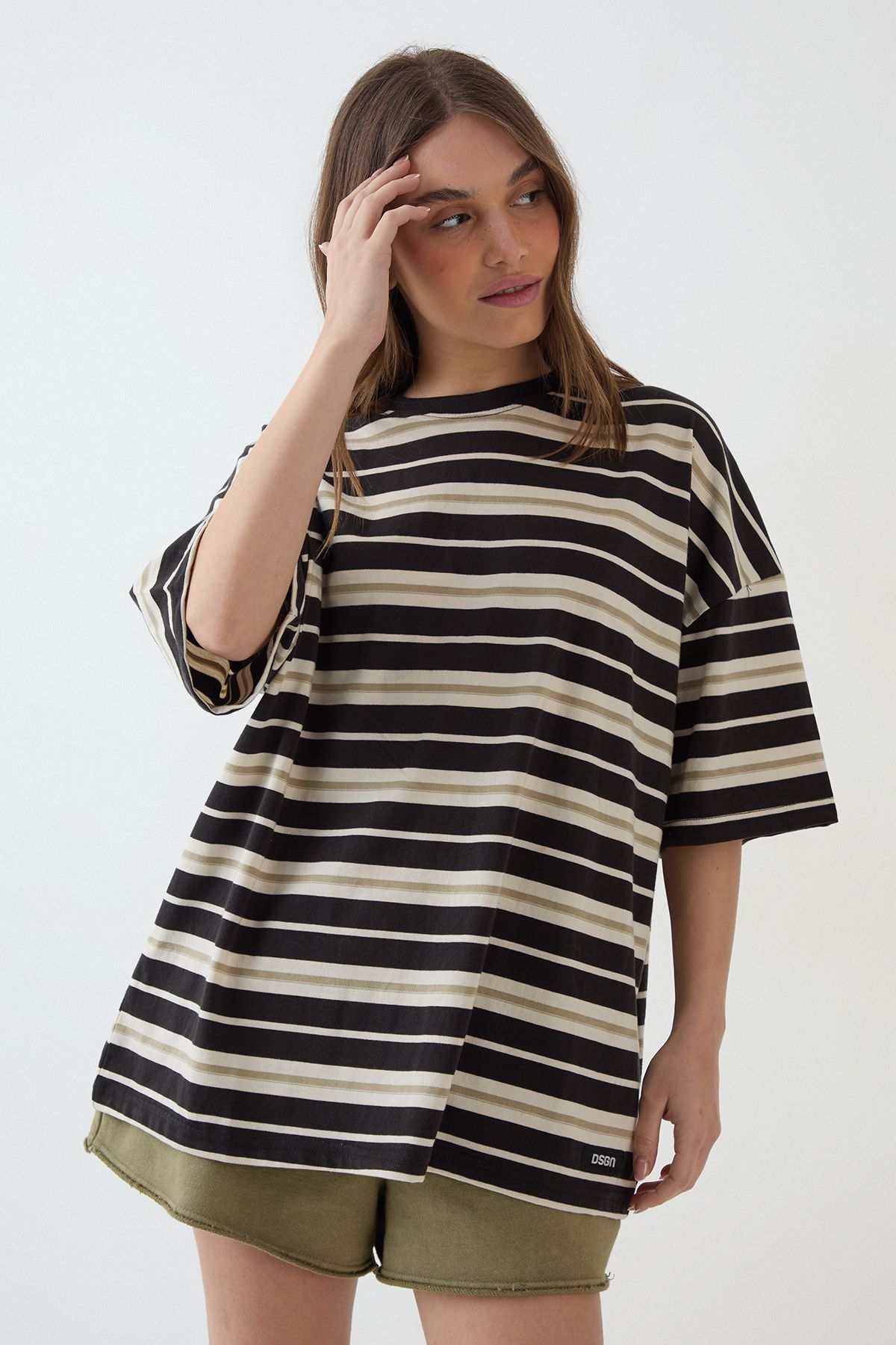 DSGN Studio DSGN Studio Stripe Contrast Neck Oversized Short Sleeve T-Shirt Black