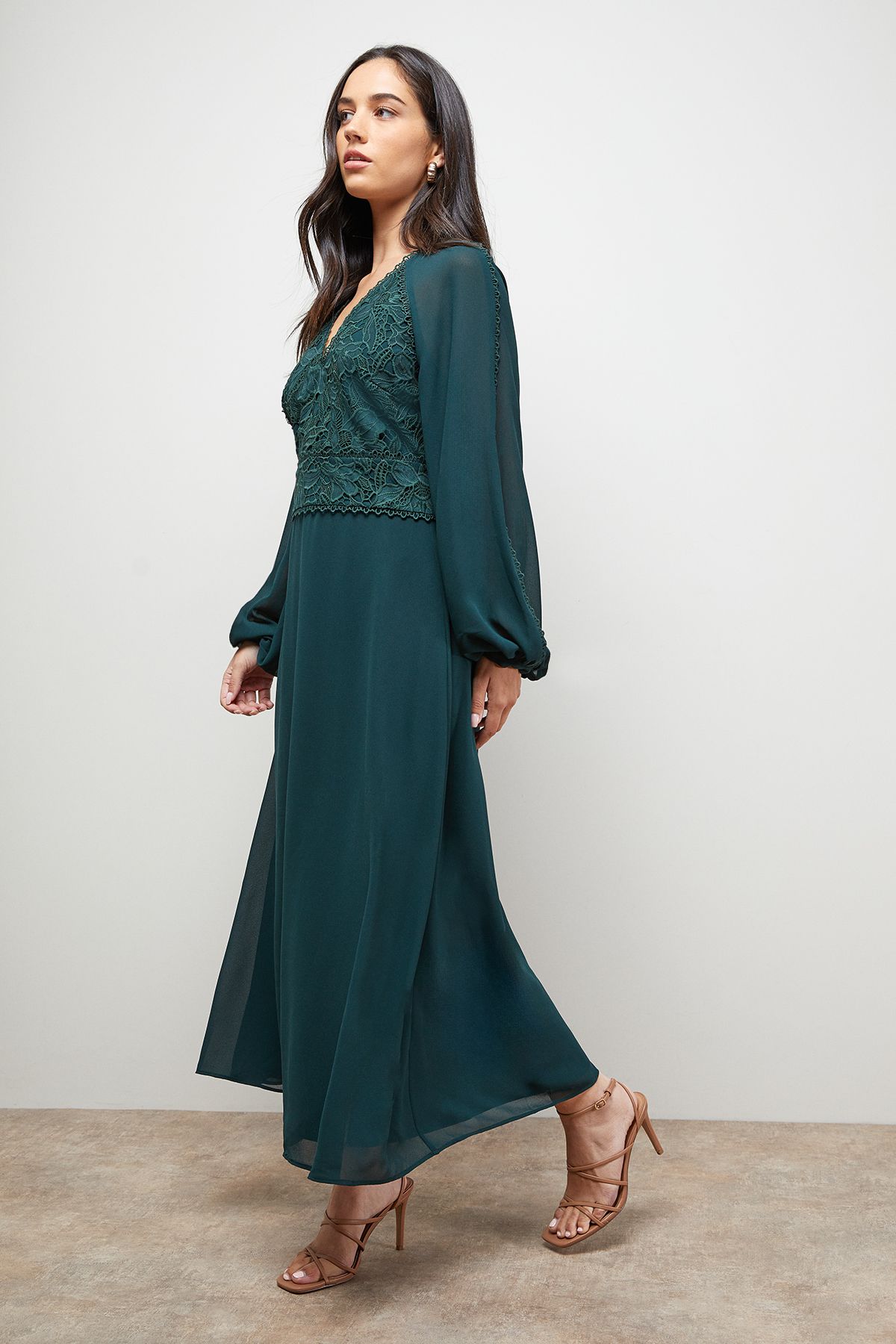 Oasis Lace Front Balloon Sleeve Midi Dress Green image 4