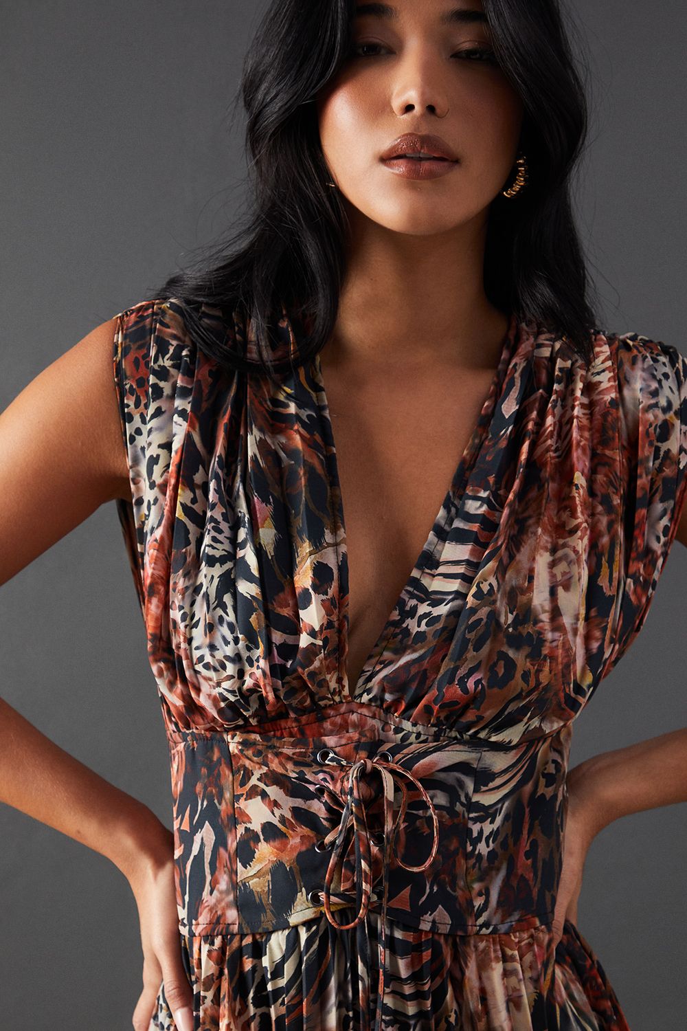 Warehouse Printed Chiffon Pleated Plunge Neck Lattice Front Midi Dress Chocolate image 2