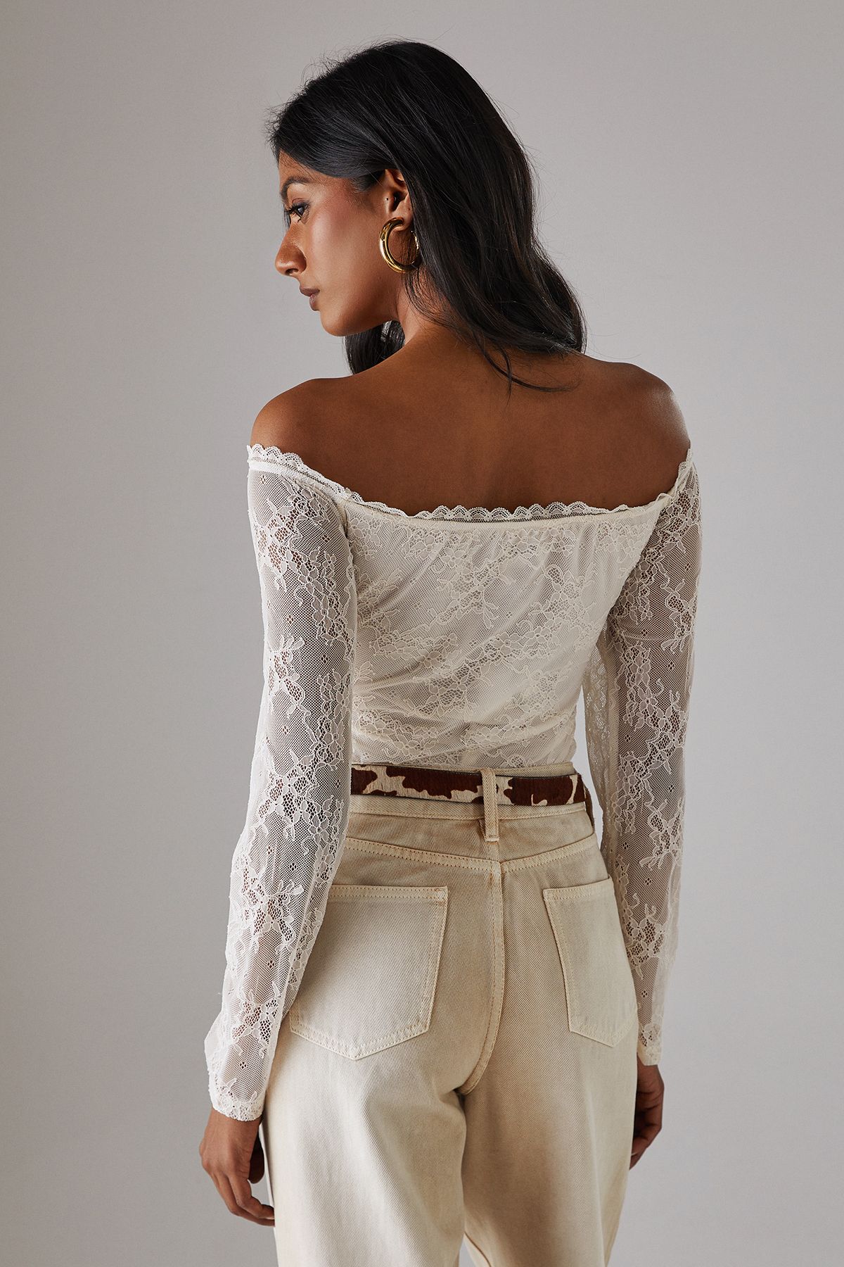 Warehouse Lace Bardot Bow Detail Bodysuit Cream image 3