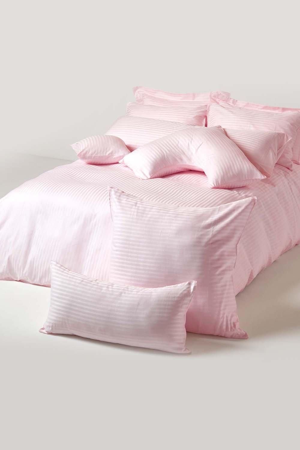 Homescapes Continental Pillowcase Egyptian Cotton 330 TC, 60 x 60 cm image 4