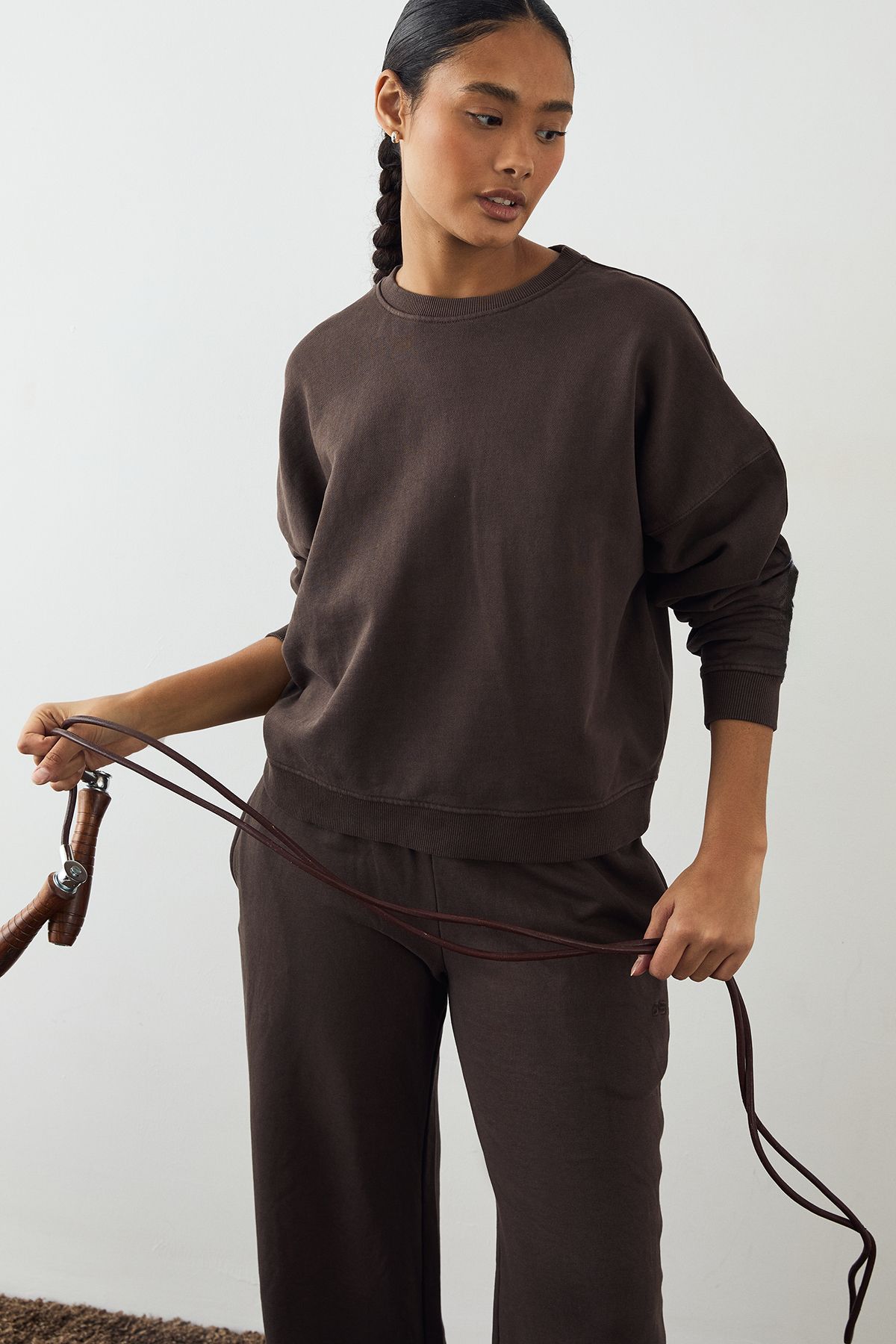 DSGN Studio DSGN Studio Premium Heavyweight Washed Boxy Sweatshirt Chocolate