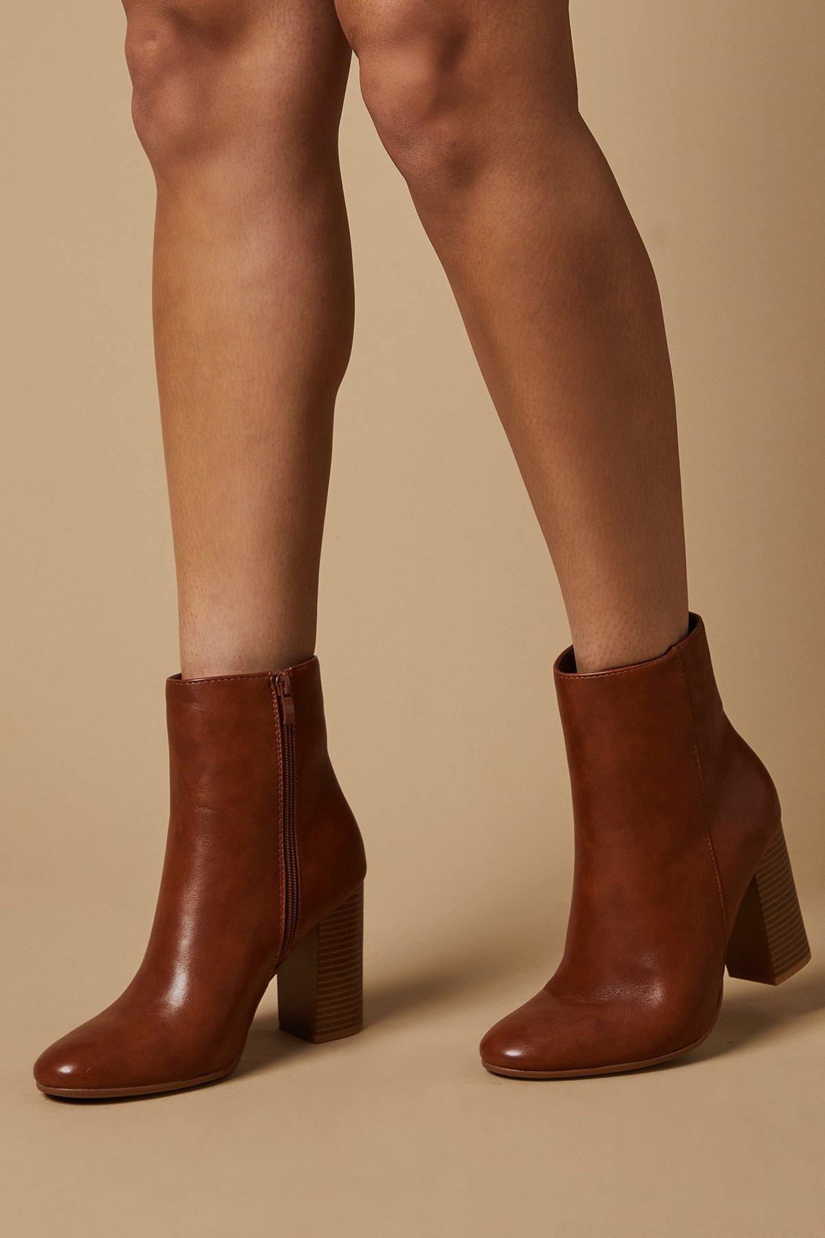 Oasis Louisa Round Toe Stacked Heel Ankle Boots Tan image 4