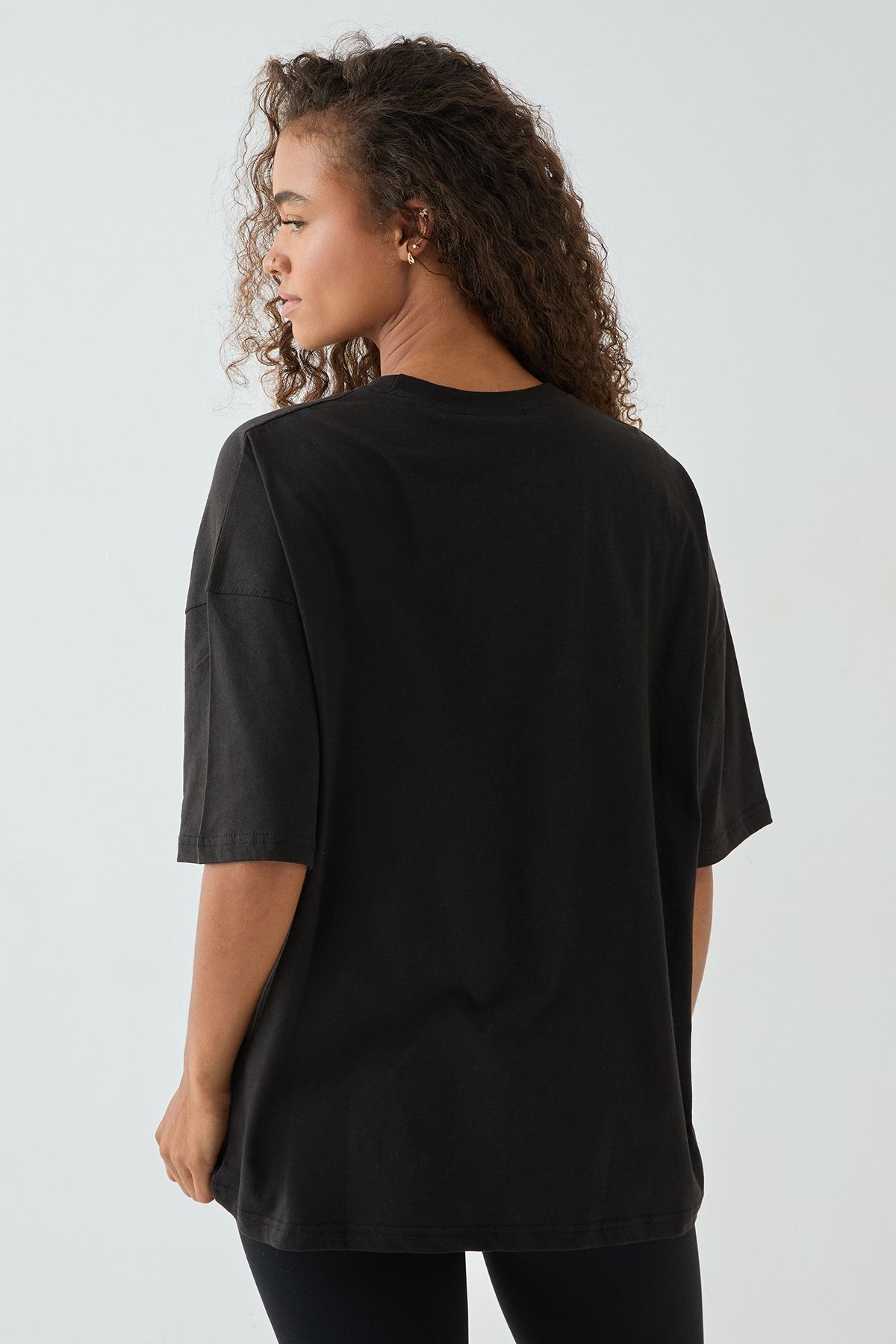 DSGN Studio DSGN Studio Applique Oversized T-shirt Black image 2