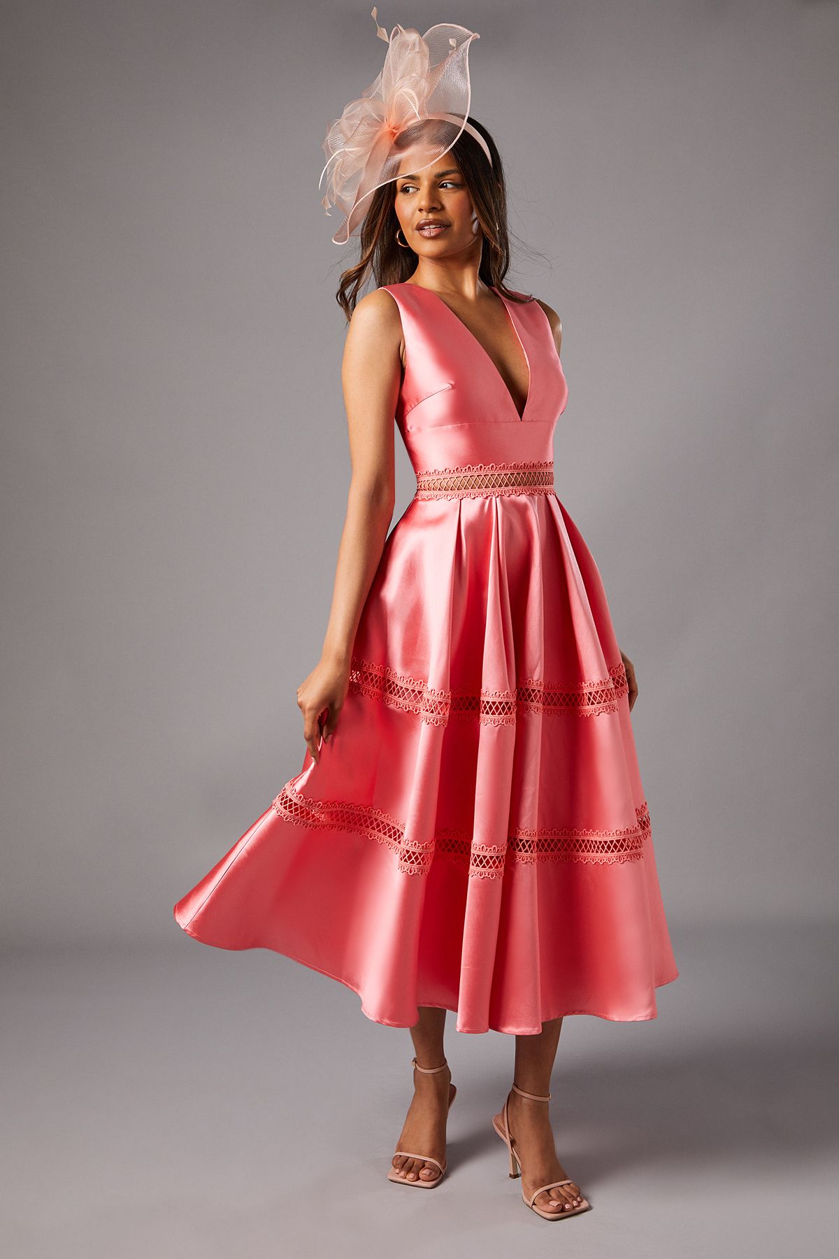 Coast Petite Plunge Neck Twill Midi Dress With Lace Trims Pink image 1