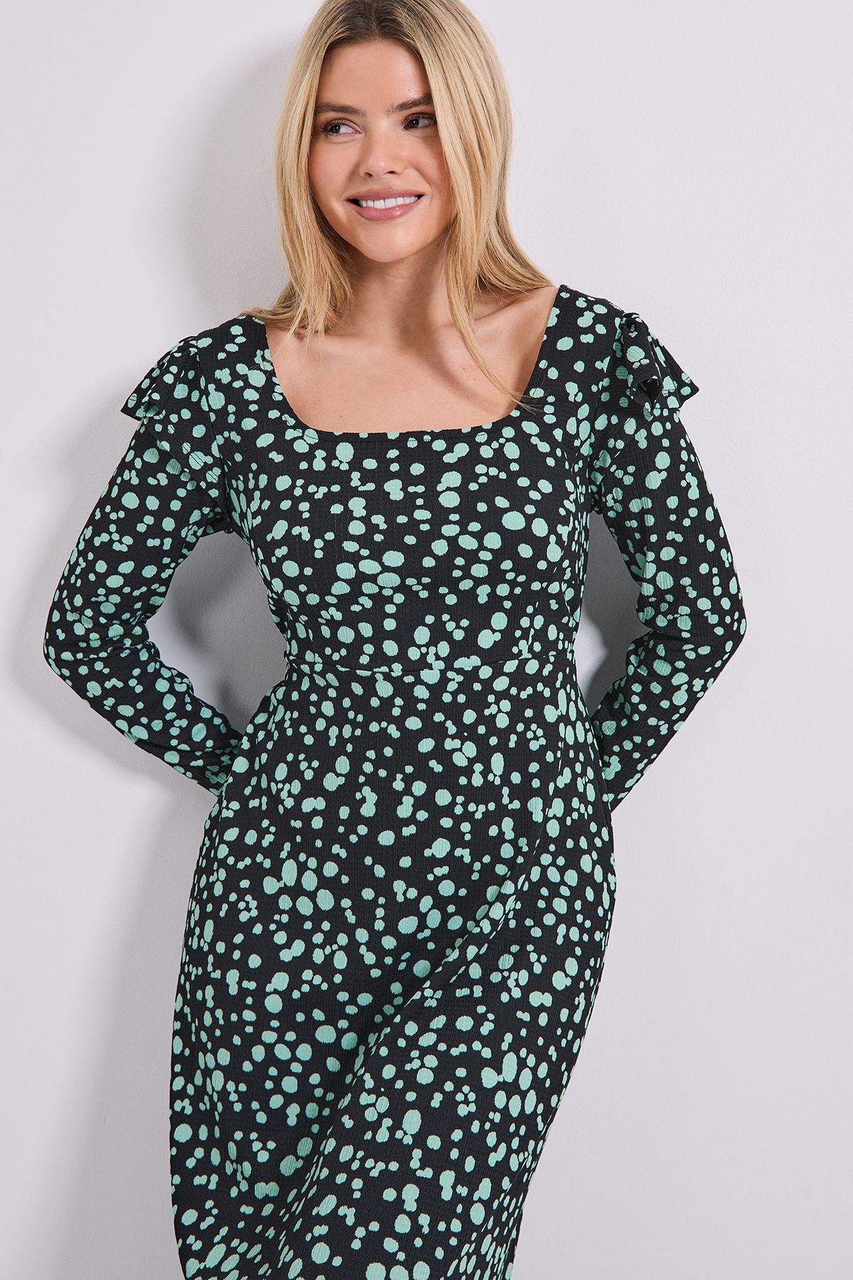 Dorothy Perkins Green Spot Square Neck Ruffle Shoulder Jersey Midi Dress Green image 2