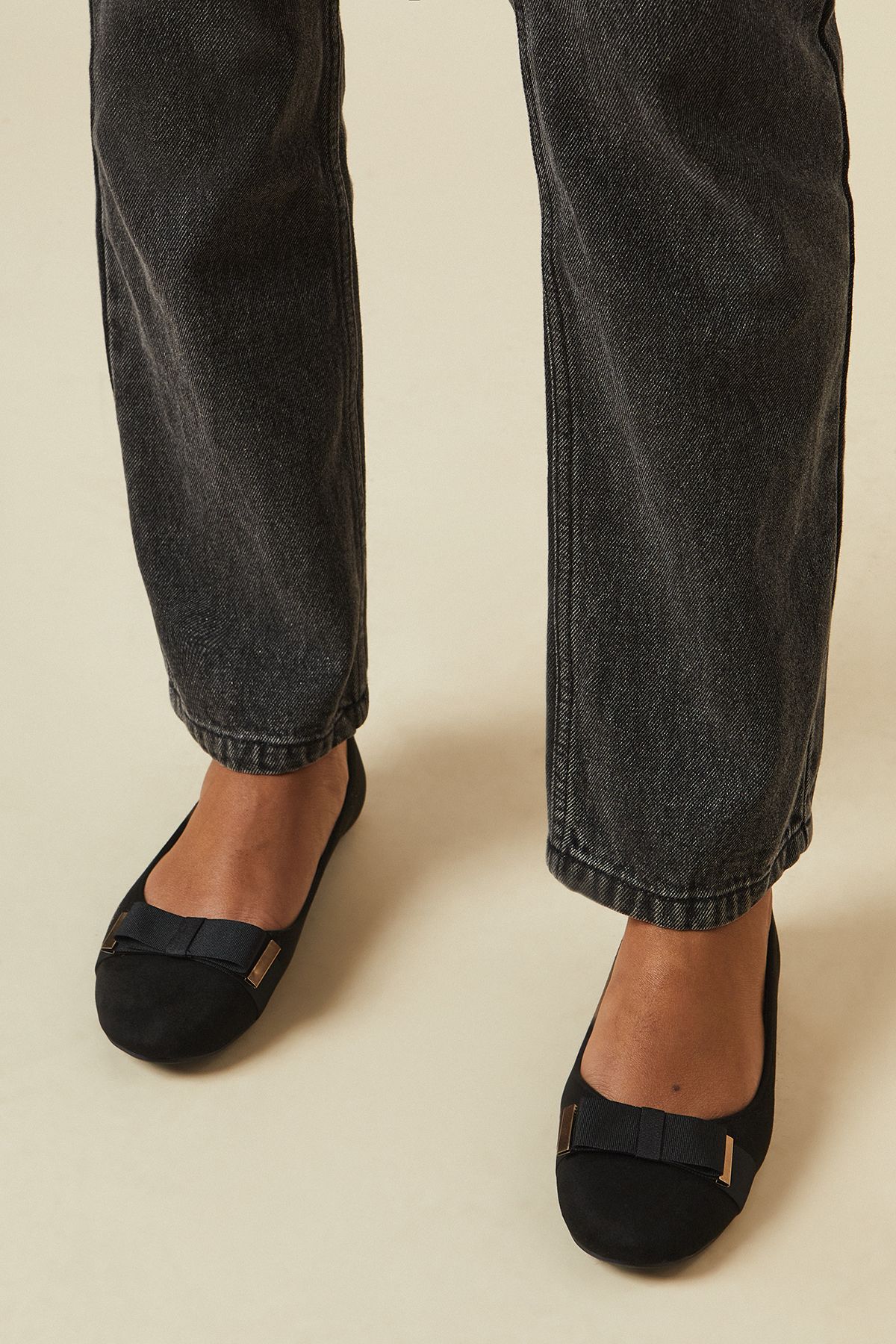 Dorothy Perkins Violet Comfort Bow Detail Ballerinas Black image 1