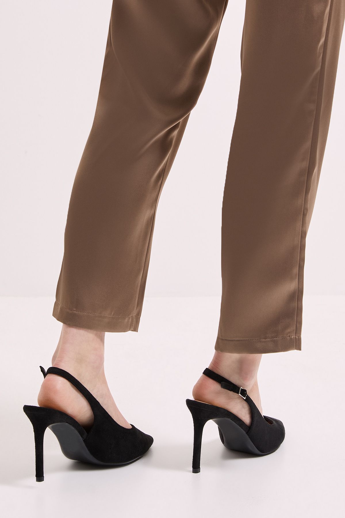 Dorothy Perkins Dasha Sling Back High Stiletto Court Shoes Natural Black image 4