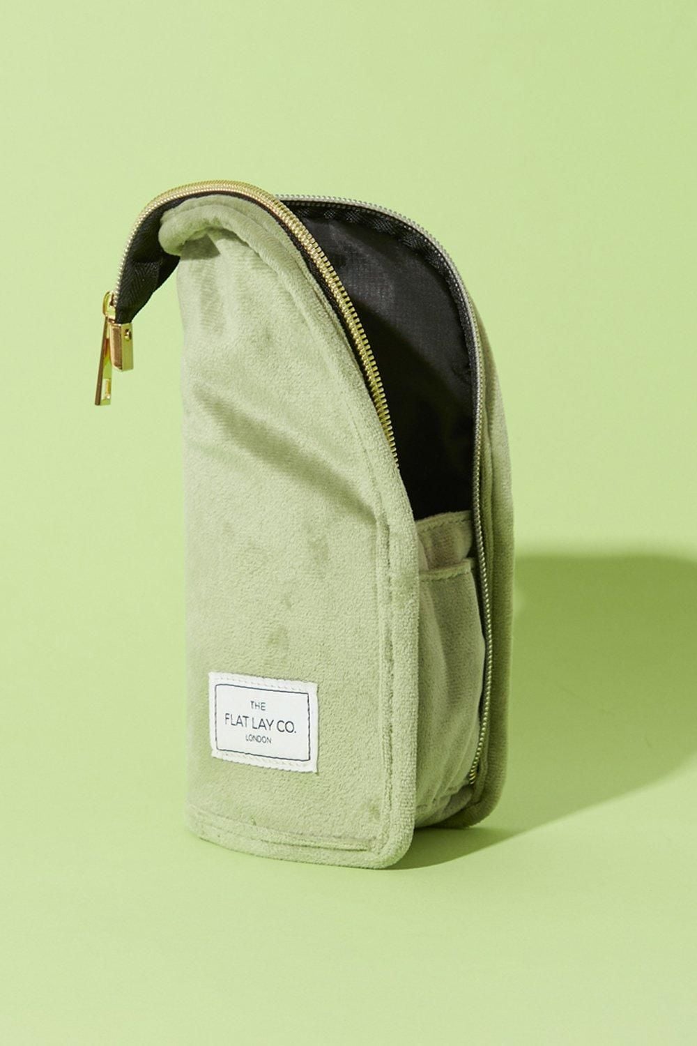 The Flat Lay Co Sage Velvet Brush Case Sage image 2