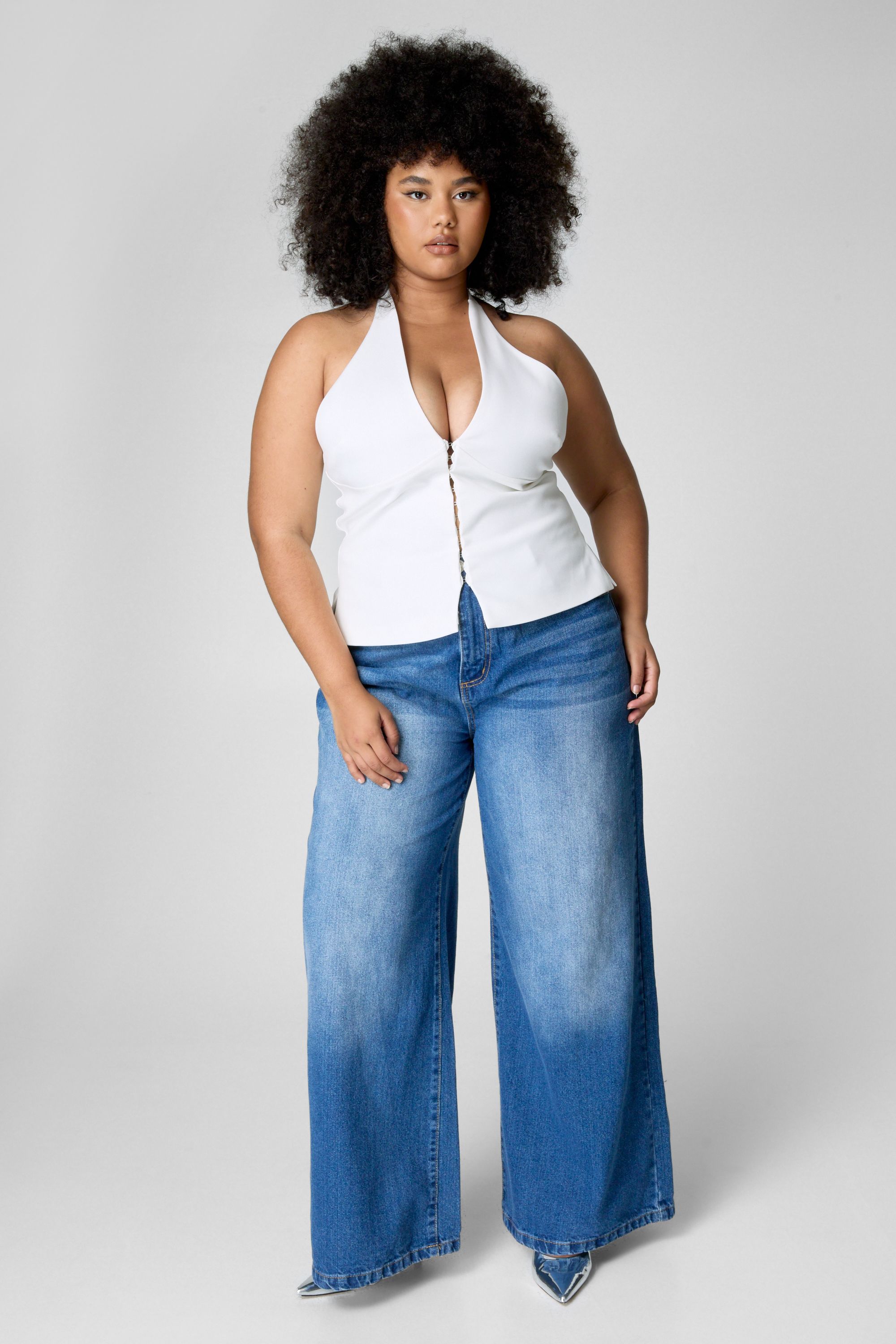 NastyGal Plus Halter Lace Back Waistcoat White image 2