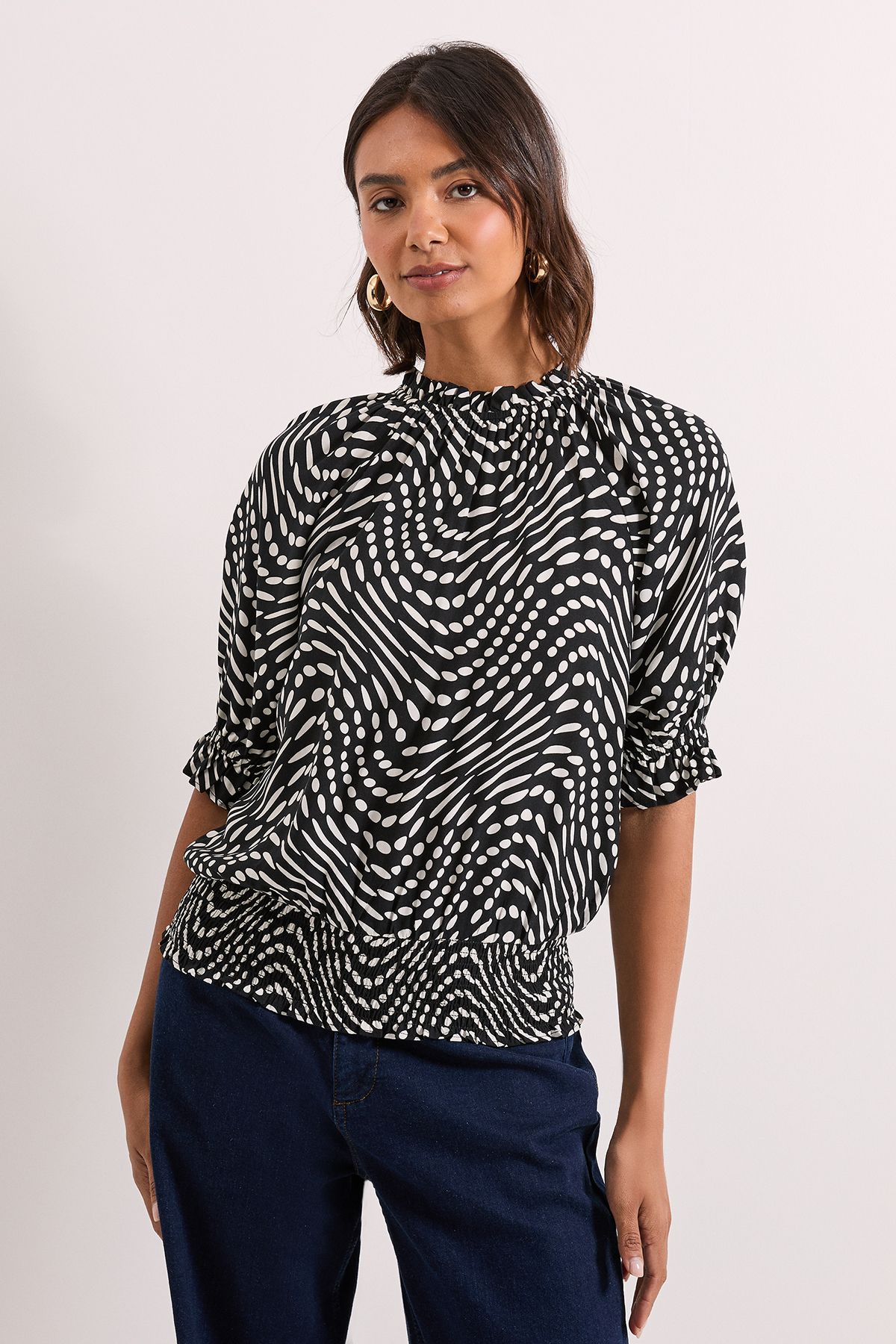 Dorothy Perkins Frill Neck Shirred Cuff Blouse Mono