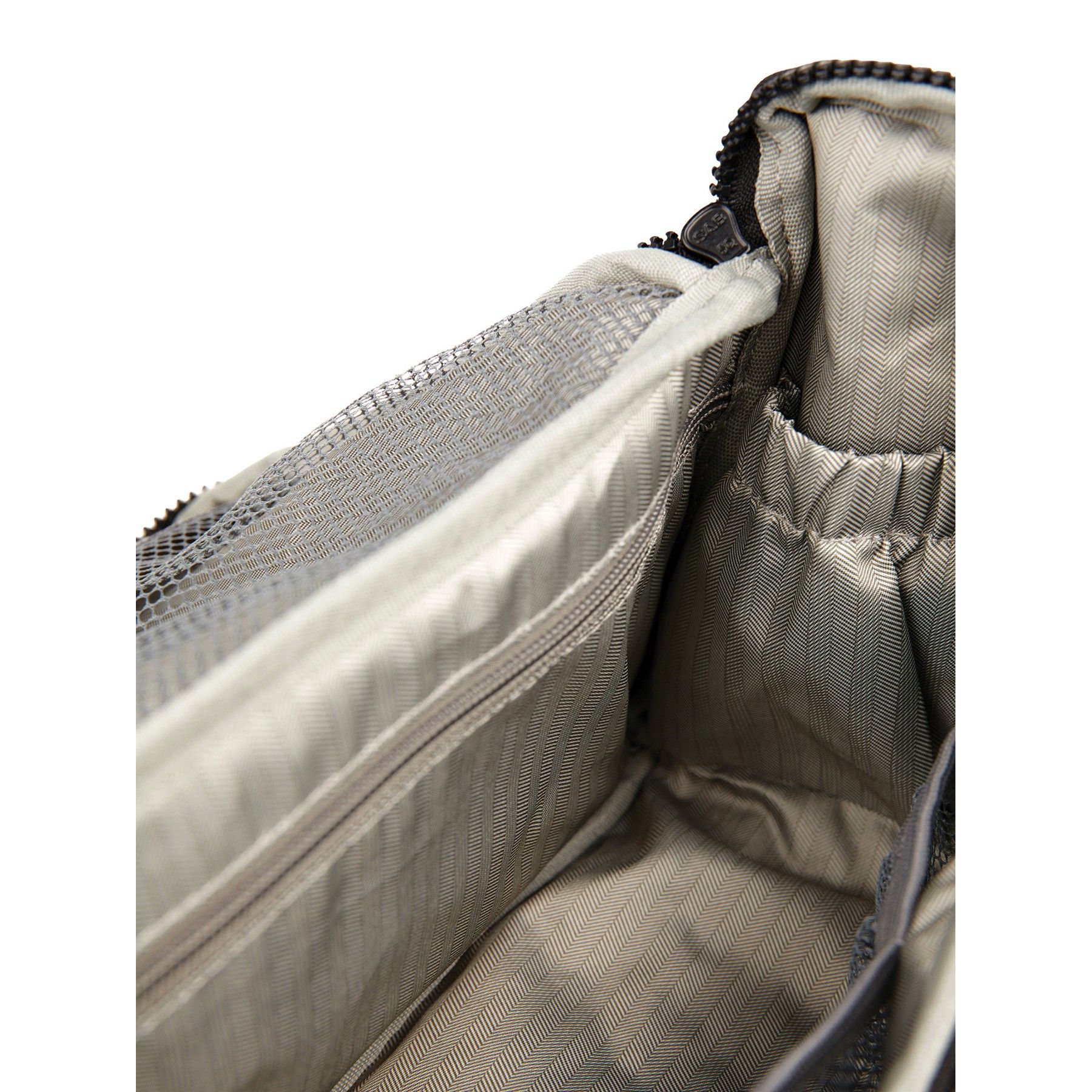 Vinga Baltimore Travel Toiletry Bag image 4