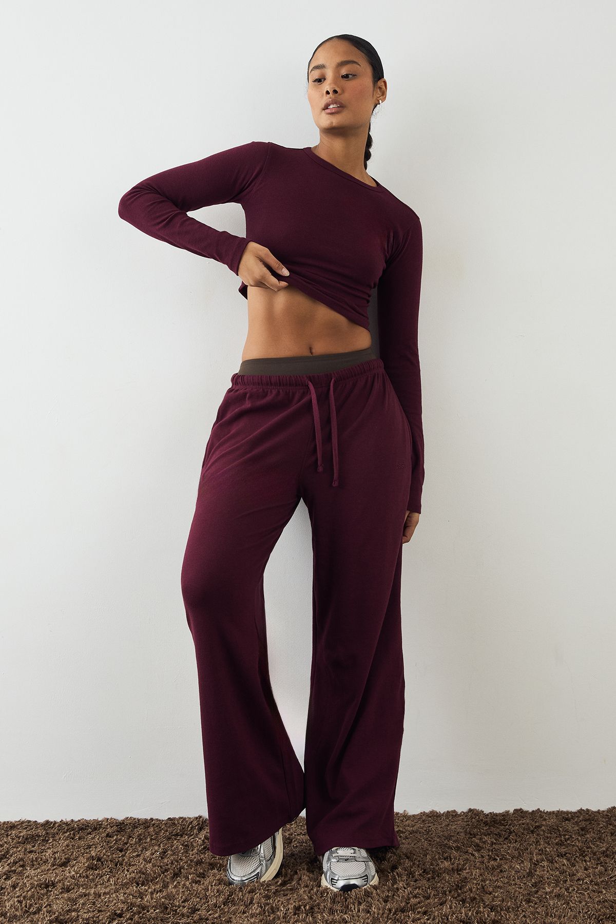 DSGN Studio DSGN Studio Embroidered Rib Wide Leg Trouser Burgundy image 1