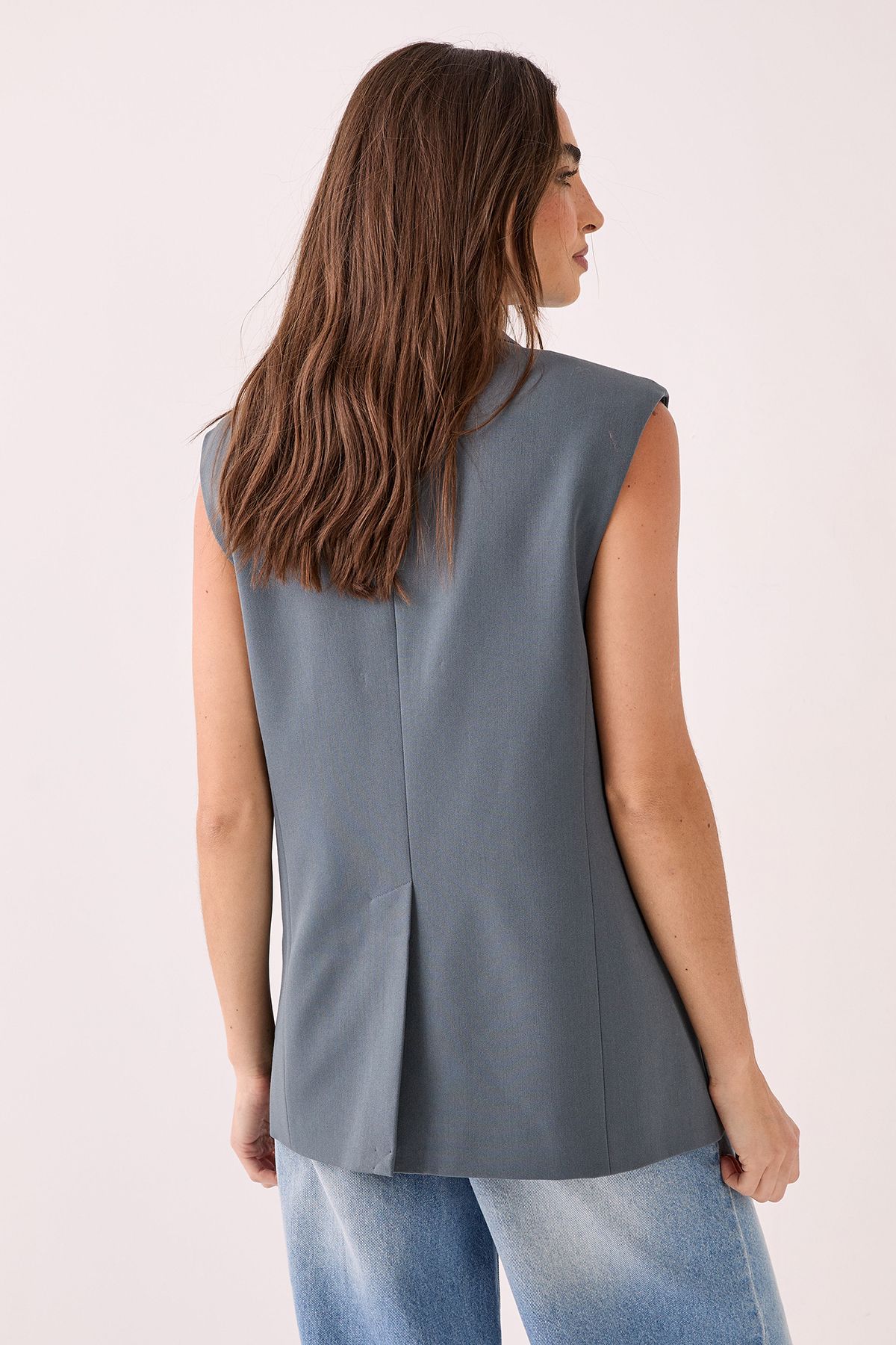 NastyGal Tailored Sleeveless Button Front Blazer Grey image 4