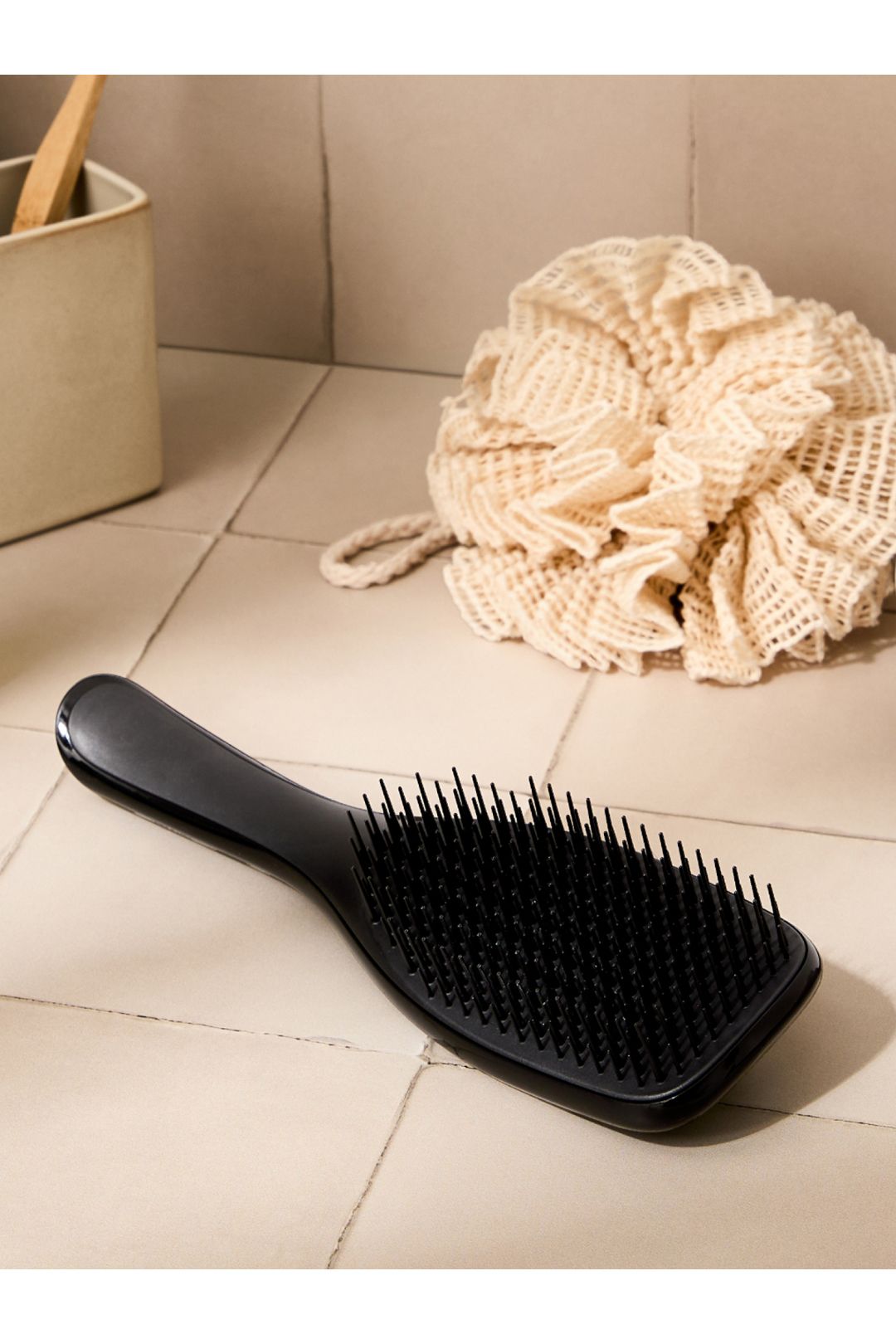 Tangle Teezer The Wet Detangler Hairbrush - Liquorice Black Black image 6