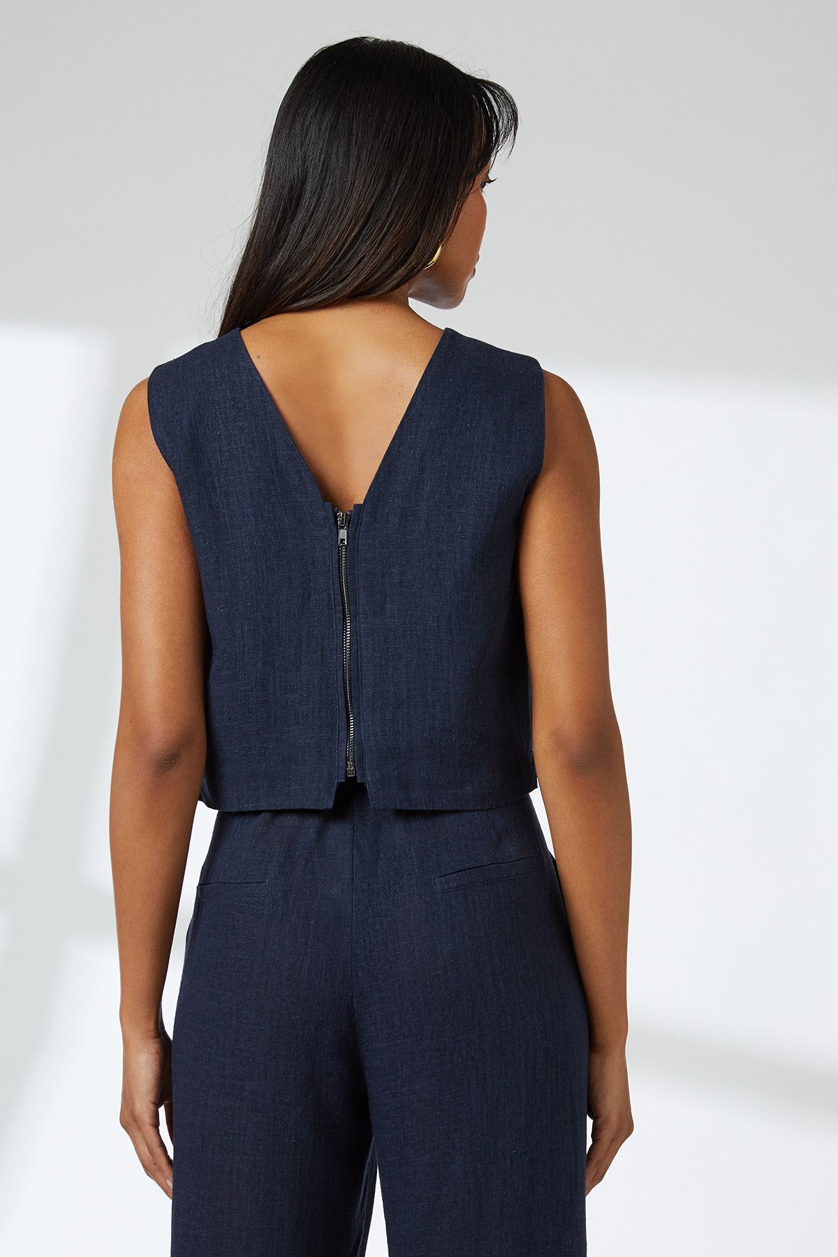 Principles Navy Linen Blend Cropped Top Navy image 4