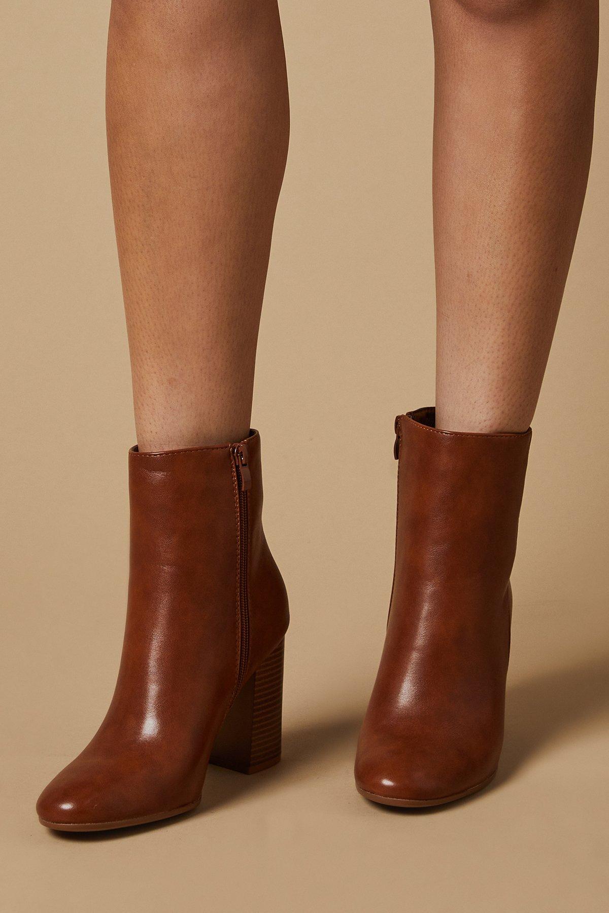 Oasis Louisa Round Toe Stacked Heel Ankle Boots Tan image 2