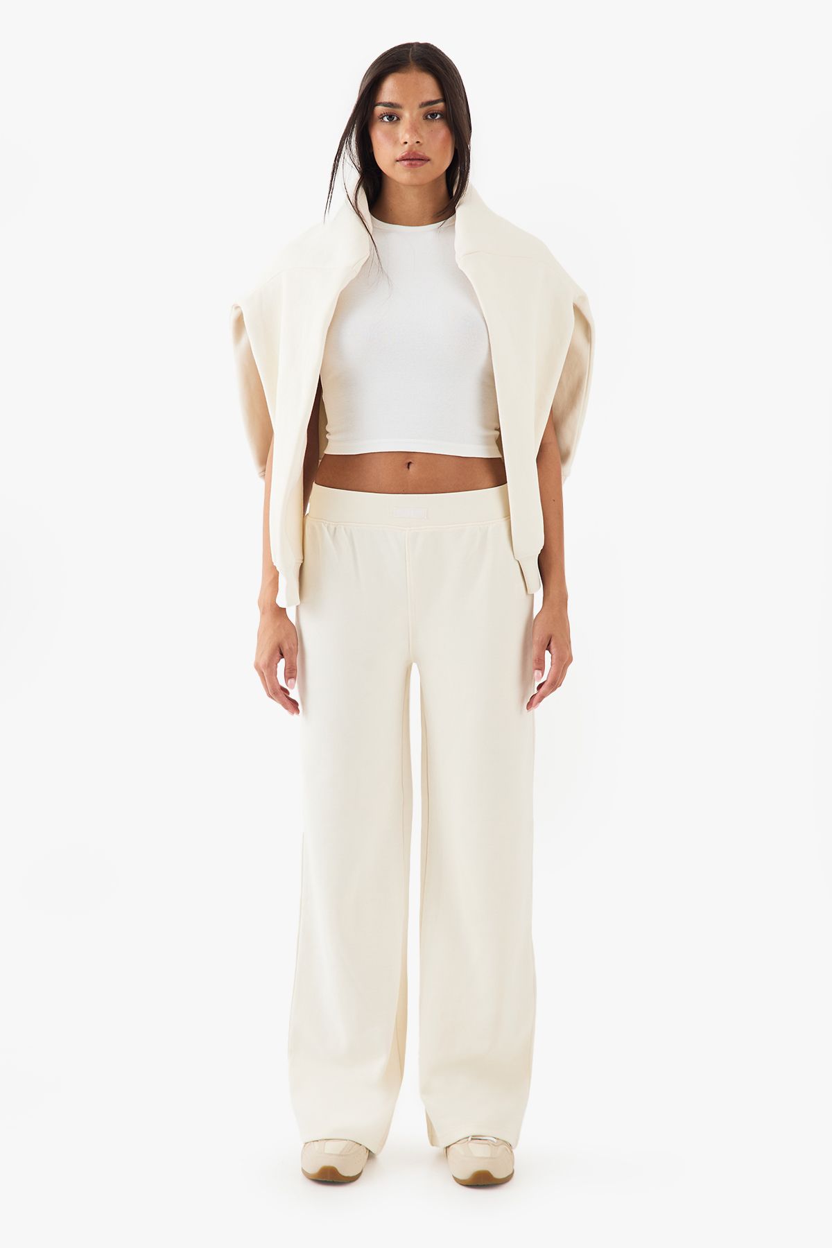 DSGN Studio DSGN Studio Embroidered Short Sleeve Top White image 5