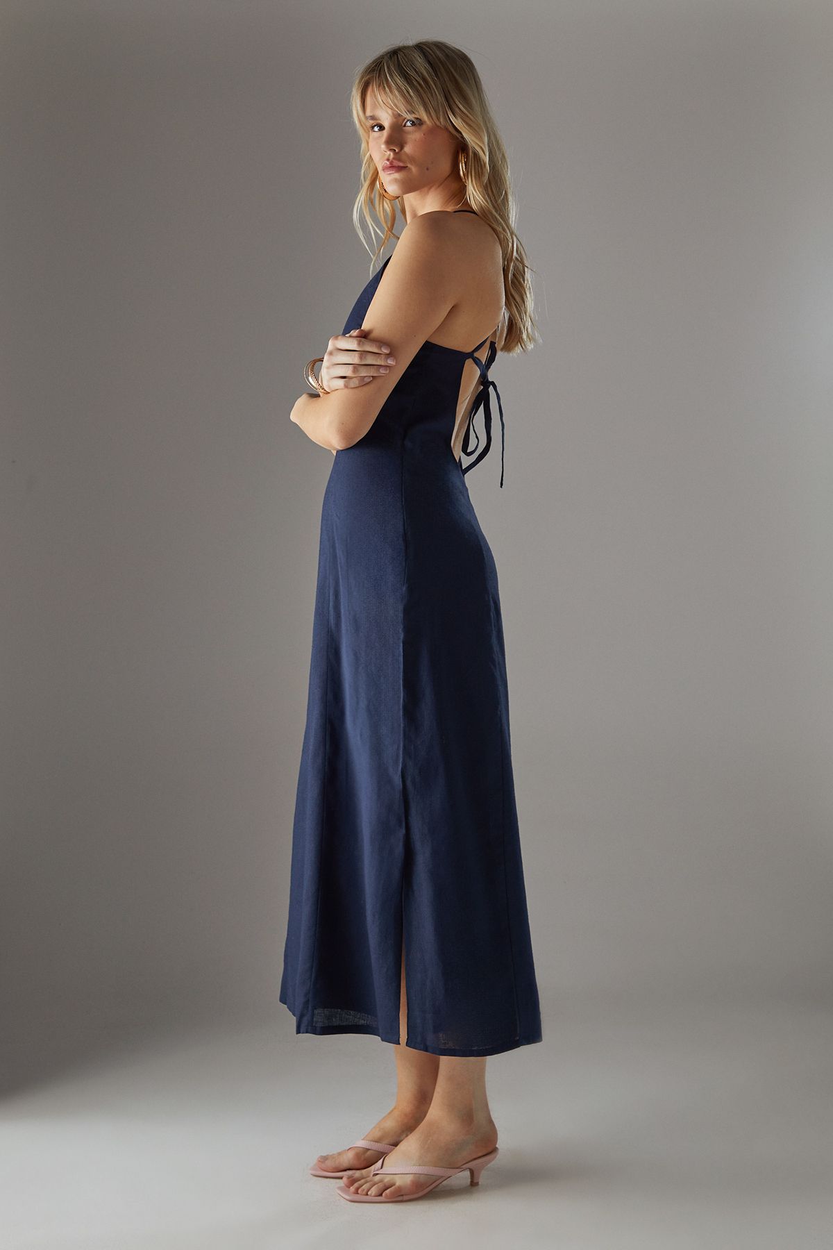 Warehouse Premium Linen Blend Racer Tie Back Midi Dress Navy image 3