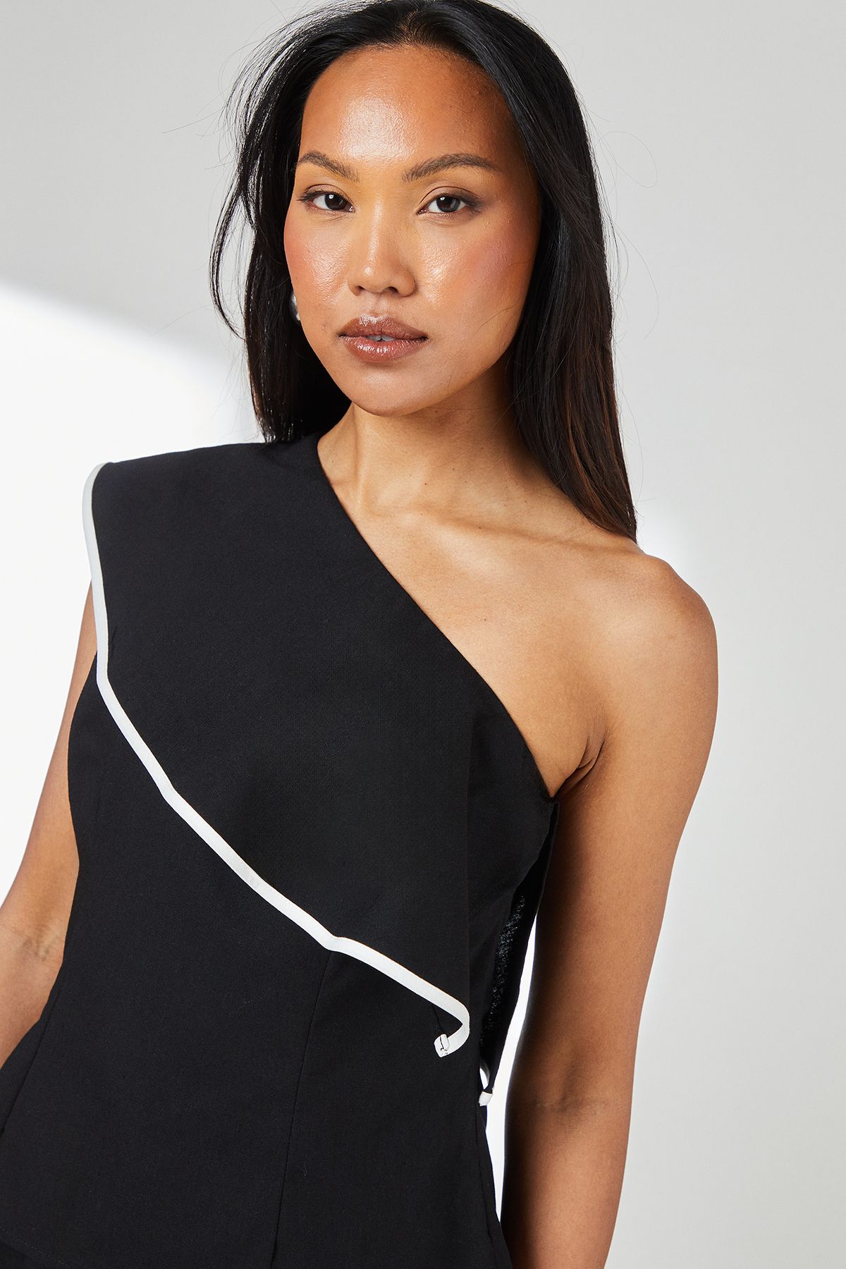 Principles Black Contrast Detail One Shoulder Frill Linen Top Black image 4