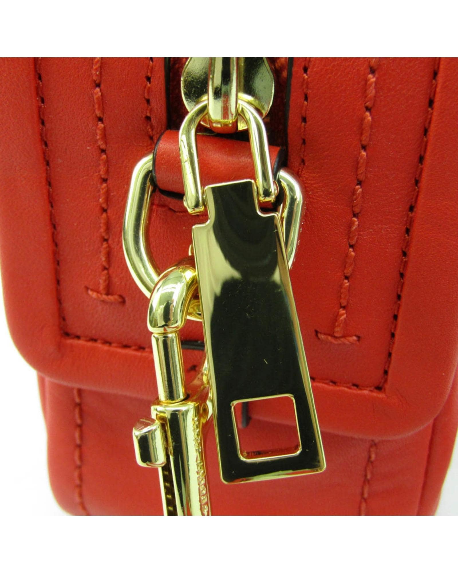 Marc Jacobs Preloved Snapshot Mini Camera Bag Zip Closure Wo - Red Shoulder image 6