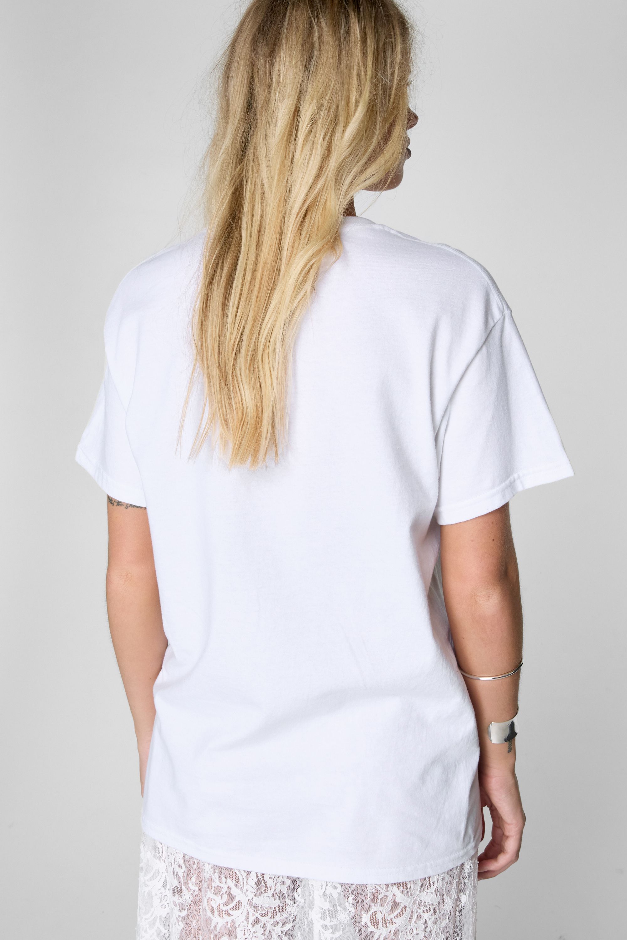 NastyGal Fleetwood Mac Rumors Oversize Band T-Shirt White image 4