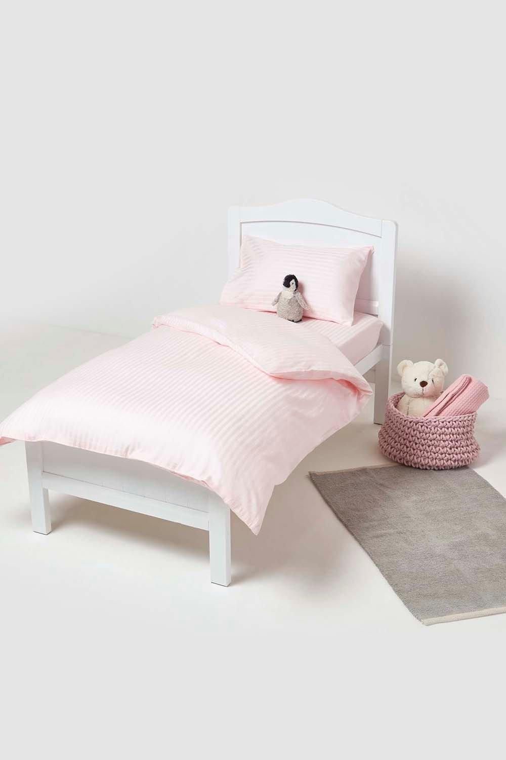 Homescapes Cotton Stripe Kids Pillowcases 40 x 60 cm 330 Thread Count, 2 Pack image 4