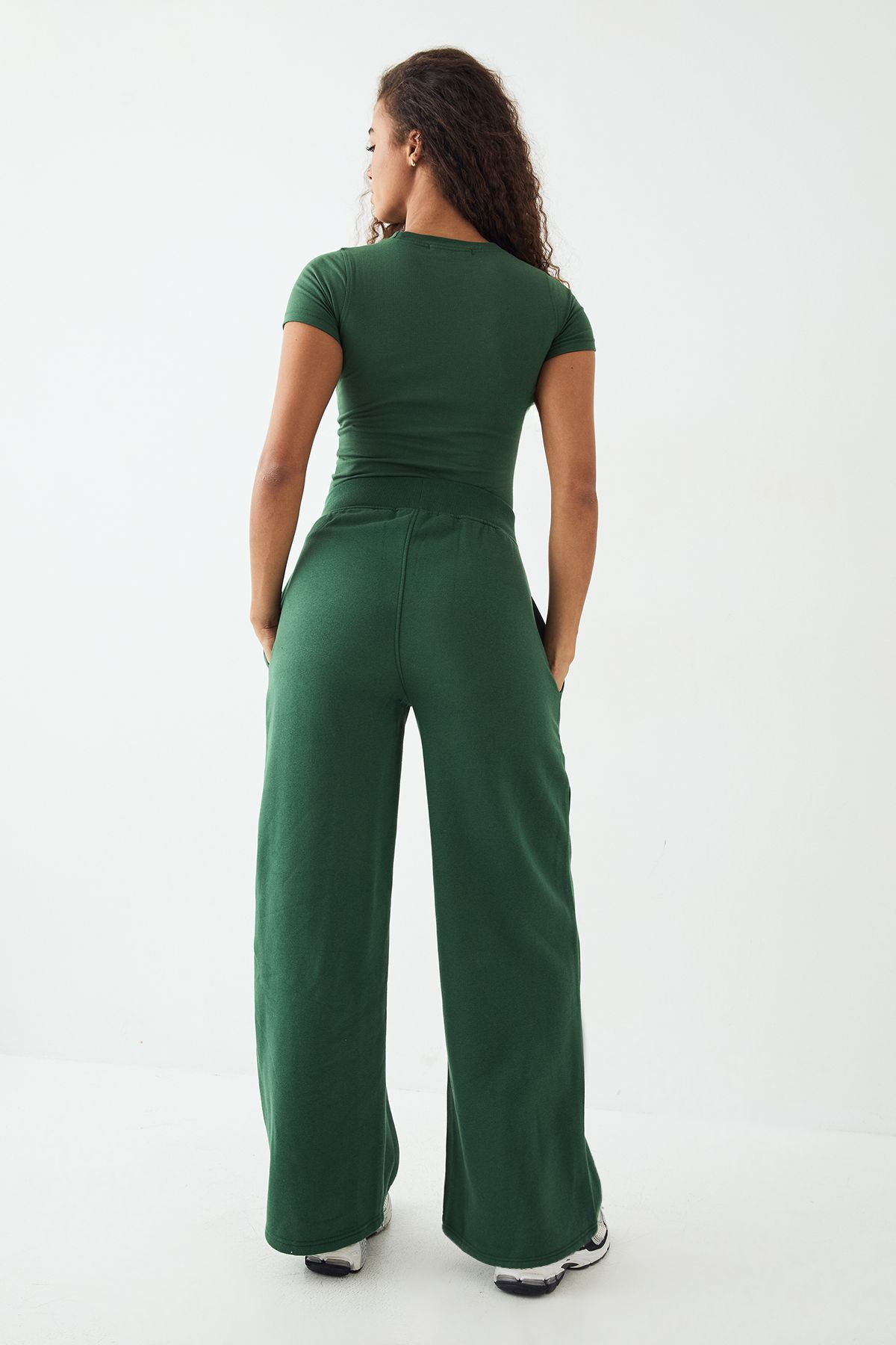 DSGN Studio DSGN Studio Sport Bubble Straight Leg Jogger Forest image 2