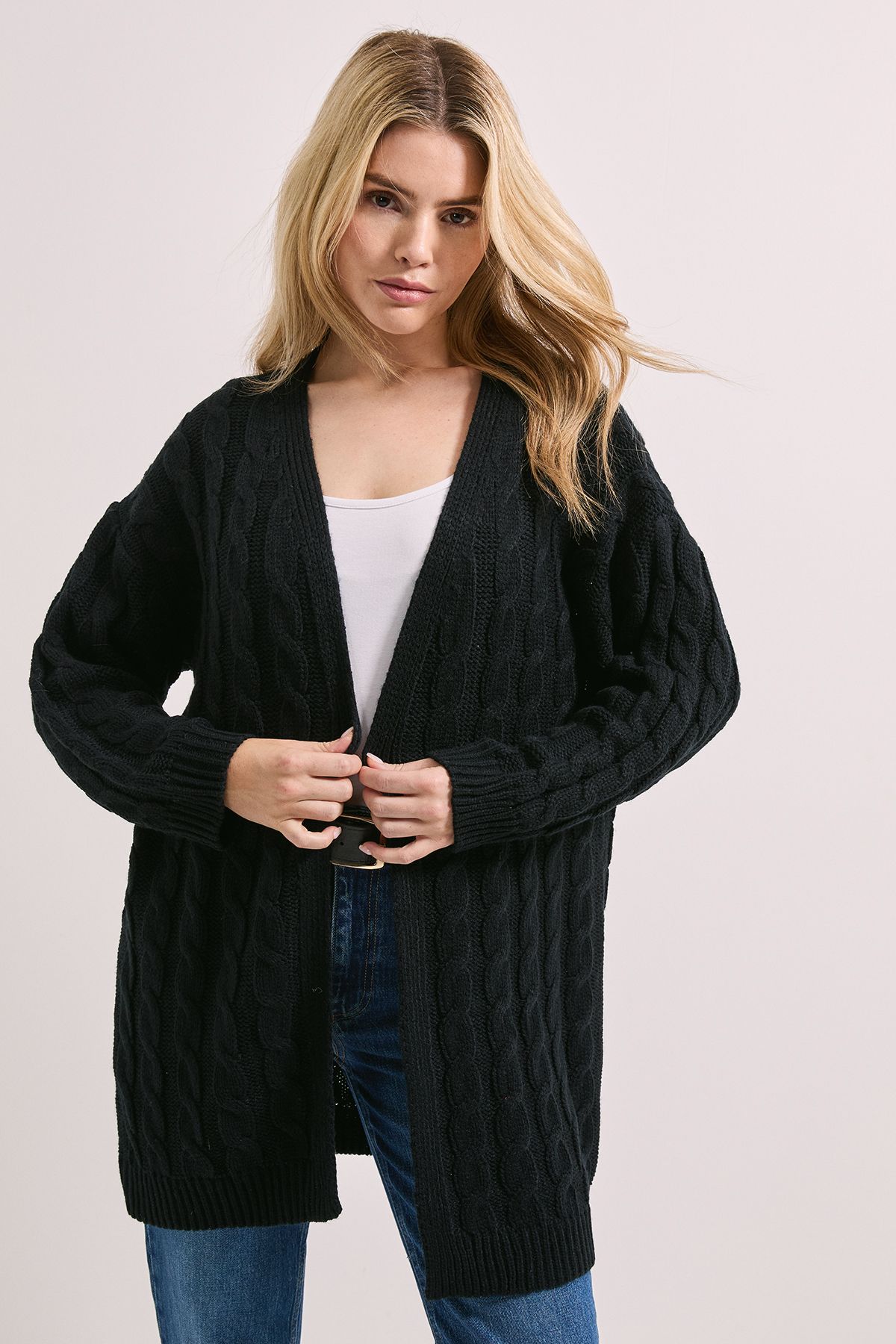 Dorothy Perkins Chunky Longline Multi Cable Cardigan Black image 1