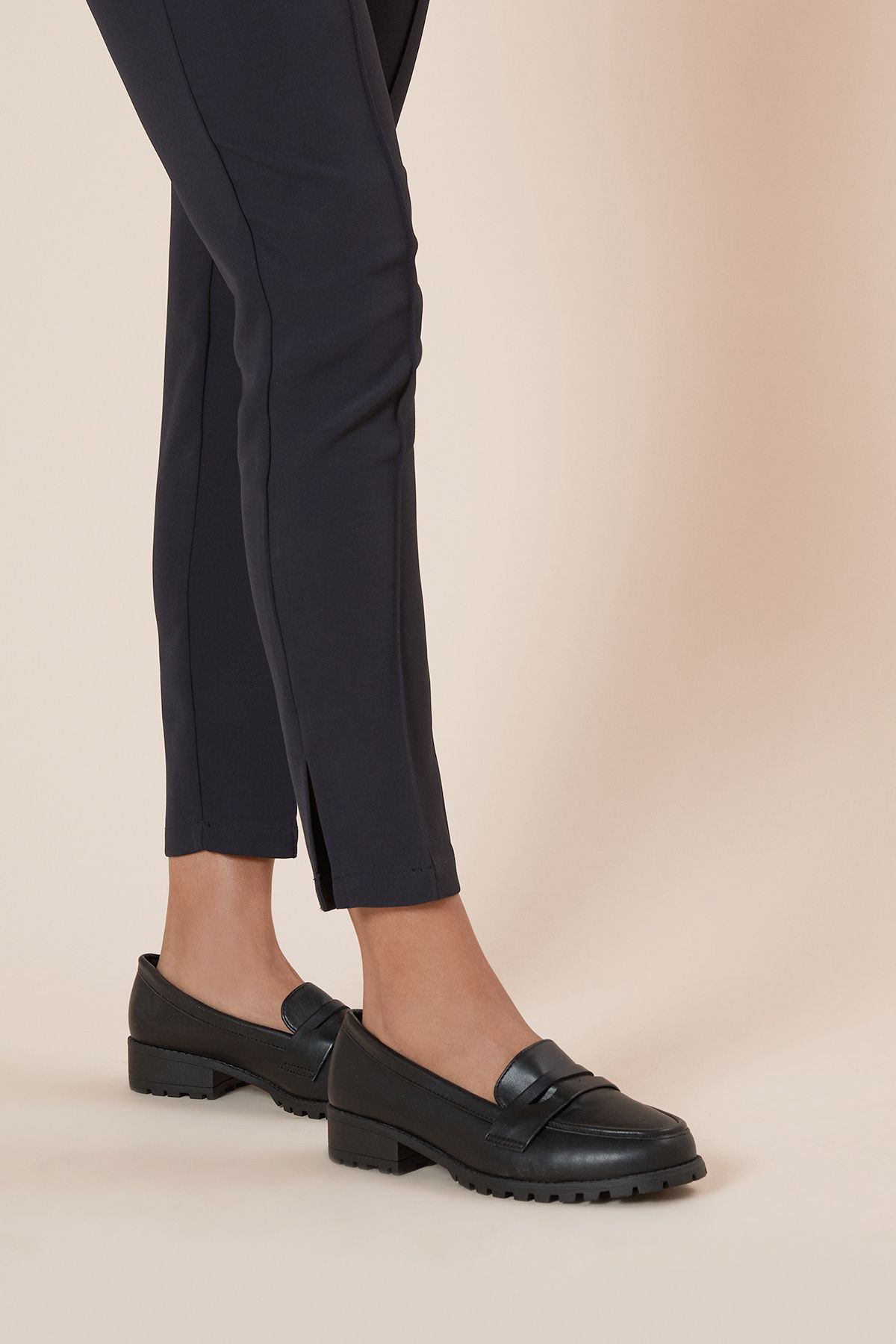 Dorothy Perkins Wide Fit Leoni Chunky Loafers Black image 4