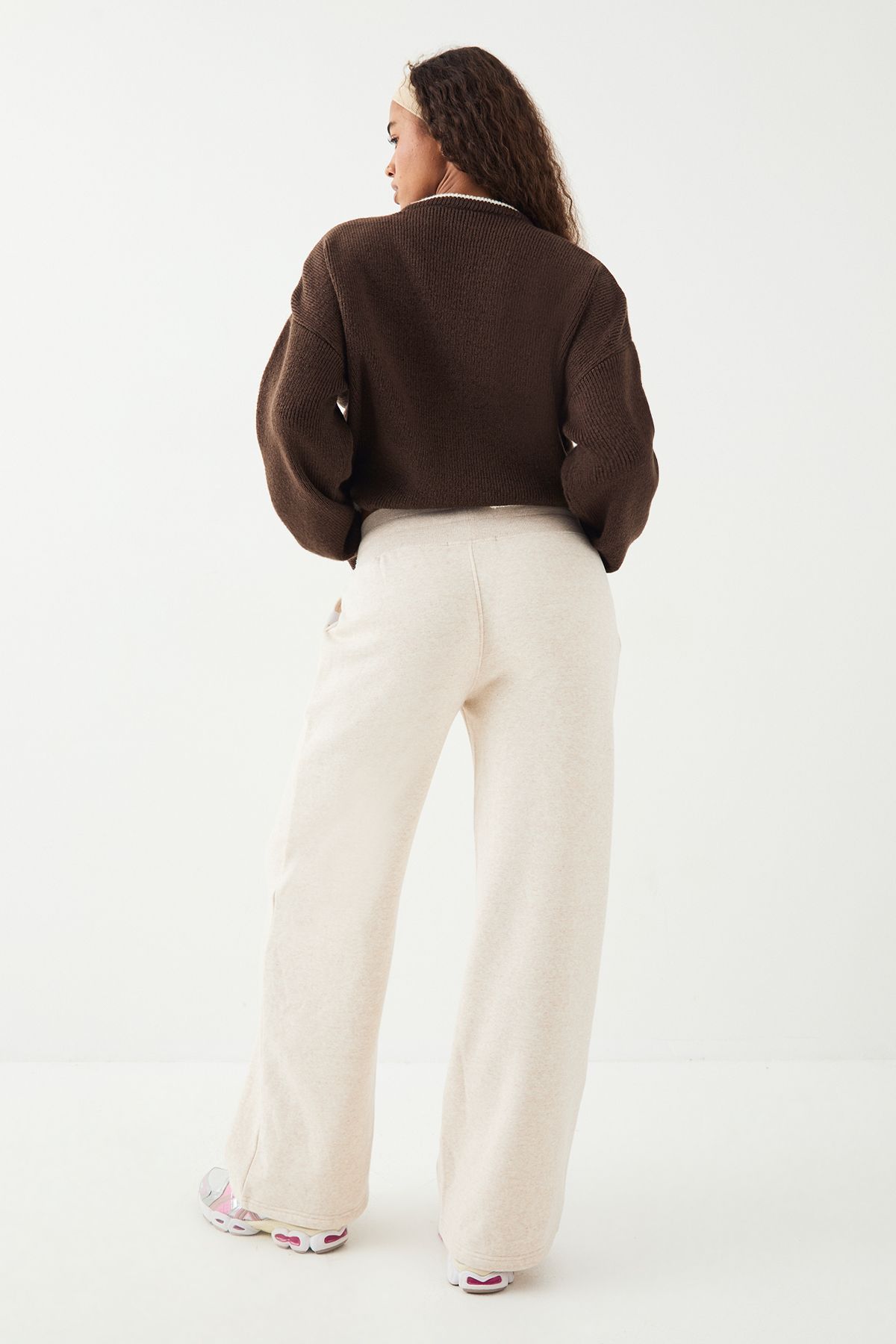DSGN Studio DSGN Studio Deep Waistband Wide Leg Jogger Oatmeal image 2