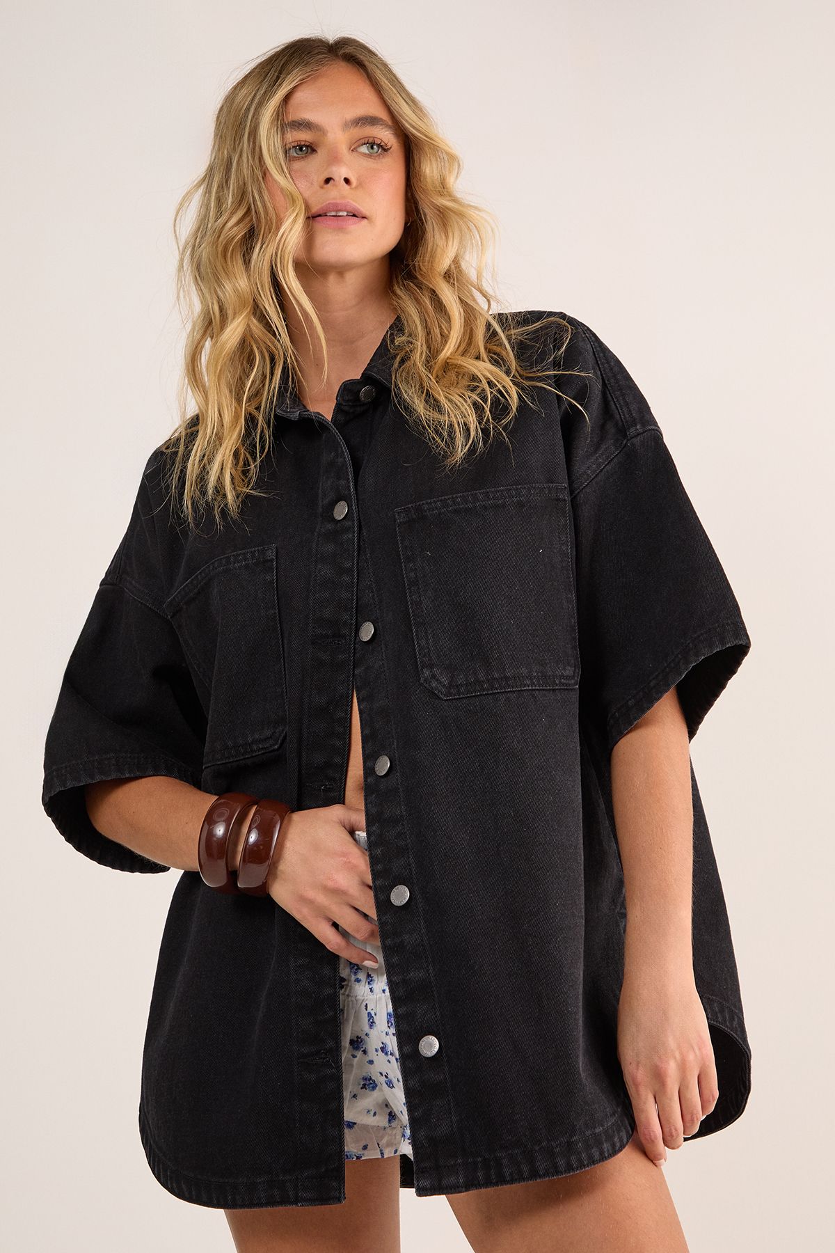 NastyGal Denim Boxy Short Sleeve Shirt Washed Black image 2