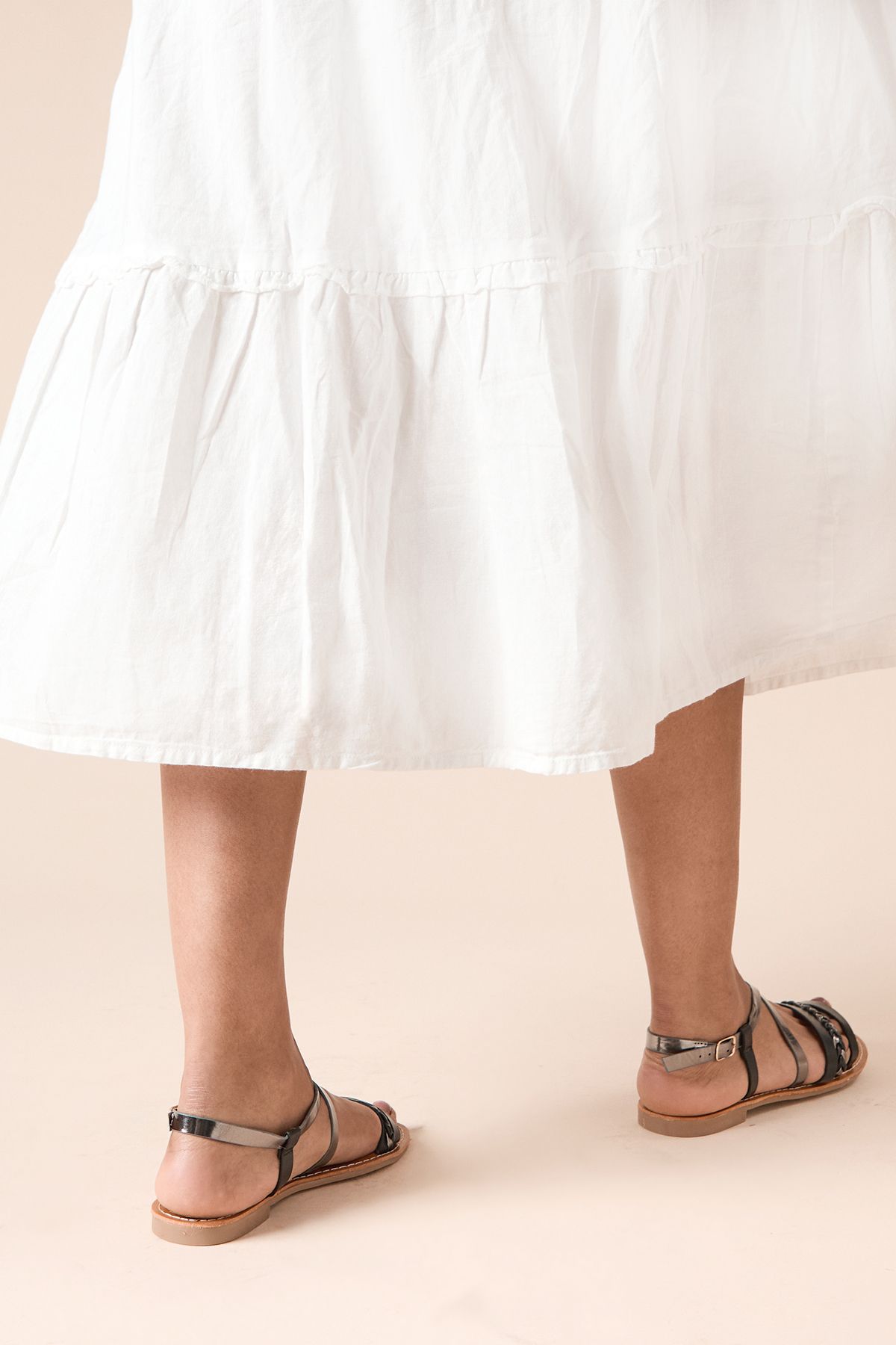 Dorothy Perkins Jules Faux Leather Plaited Cross Stap Flat Sandals Black image 3