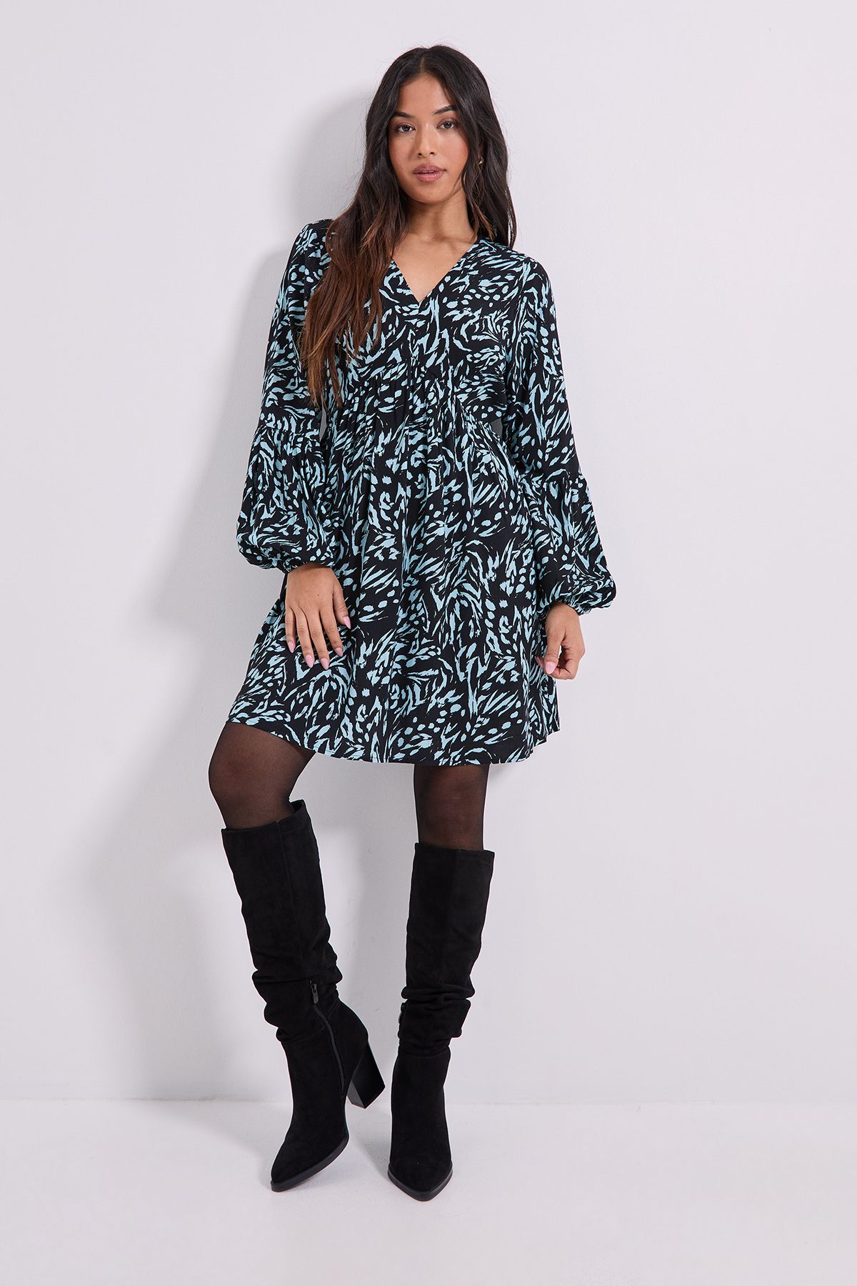 Dorothy Perkins Petite V Neck Smock Blouson Sleeve Printed Mini Dress Blue